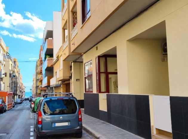 Lägenhet - Återförsäljning - Torrevieja - Torrevieja Centro