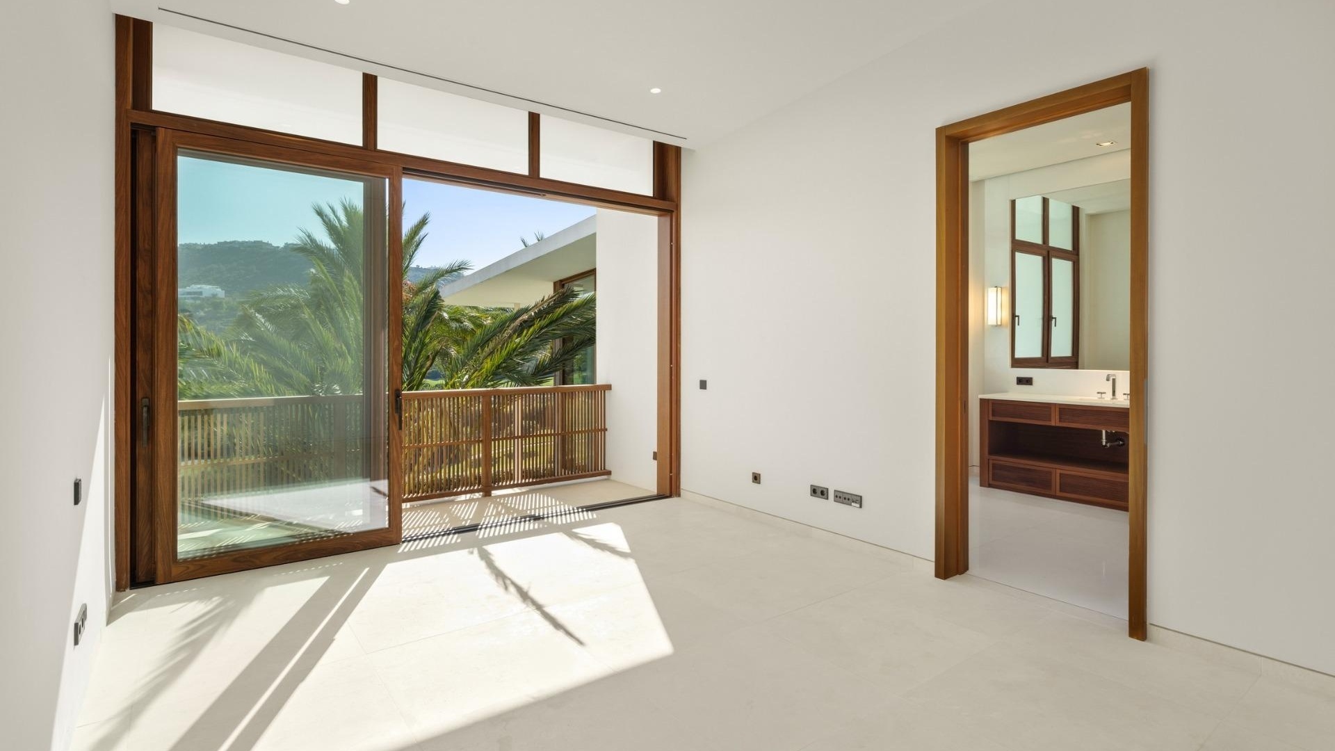 Neubau - Villa - Casares - Pedregales