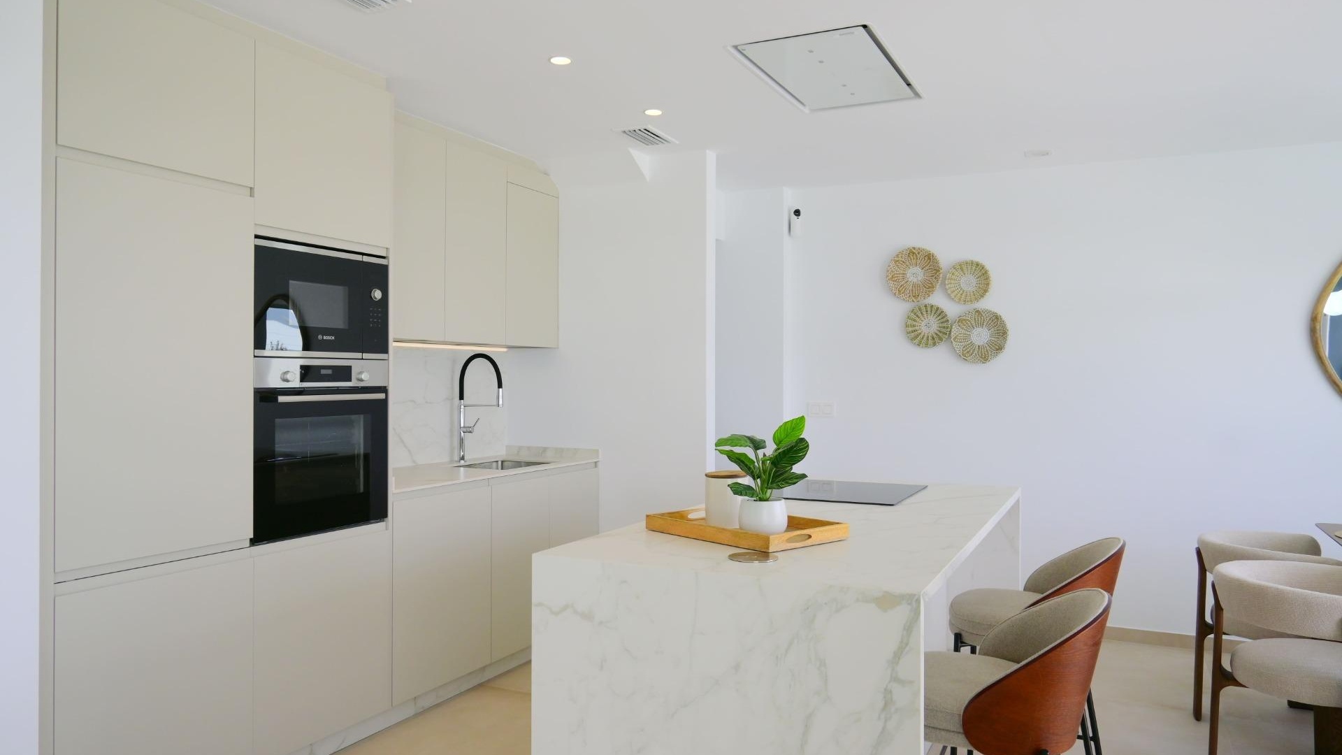 Neubau - Villa - Dolores - polideportivo