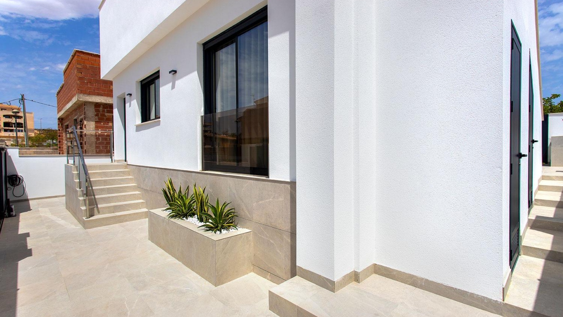 Neubau - Villa - Sucina