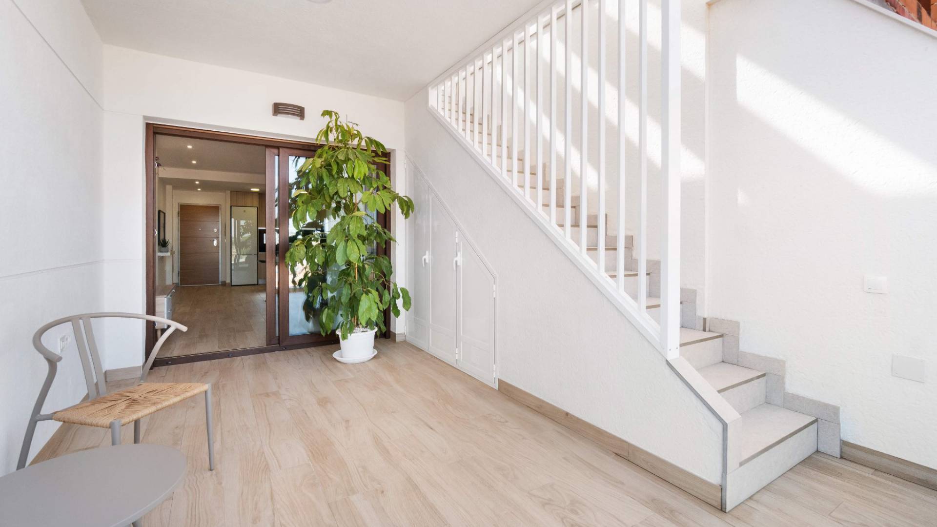 Neubau - Wohnung - Los Balcones - Laguna Beach