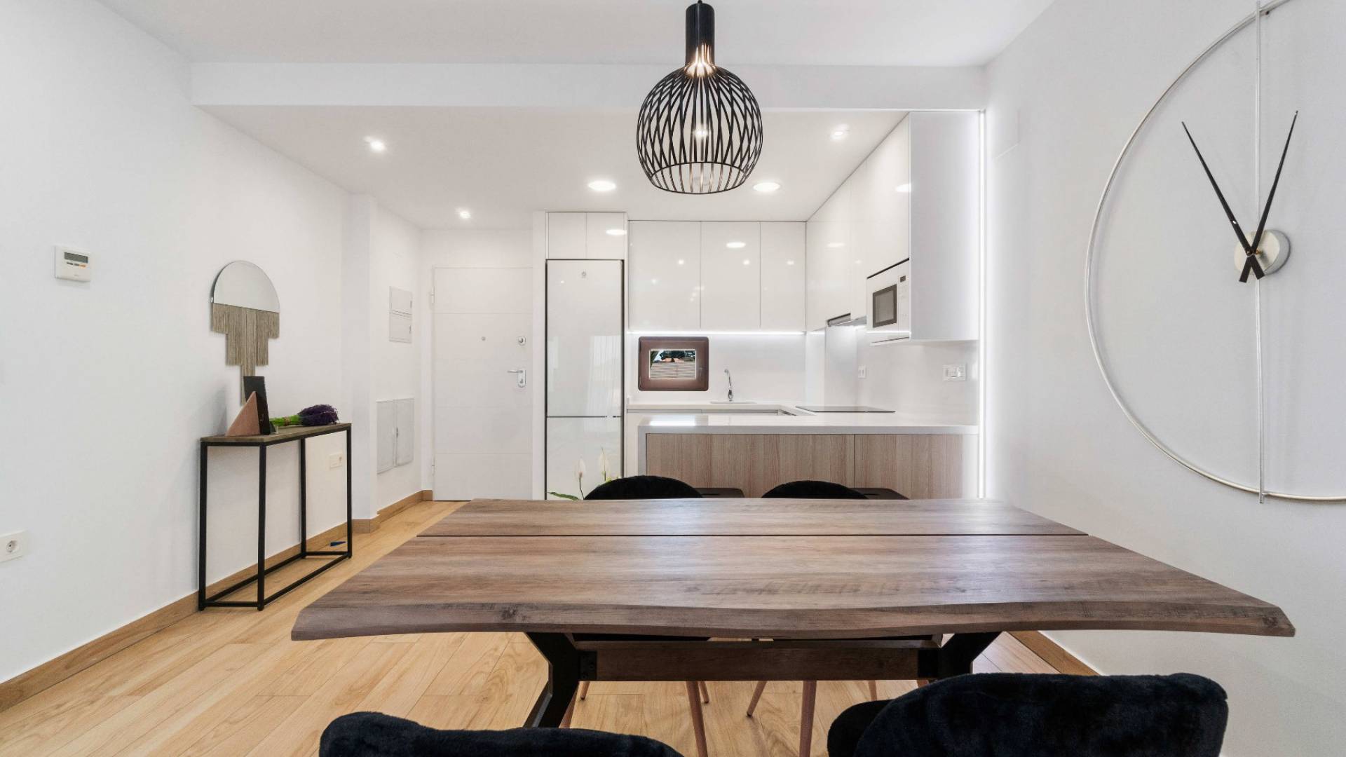 Neubau - Wohnung - Los Balcones - Laguna Beach