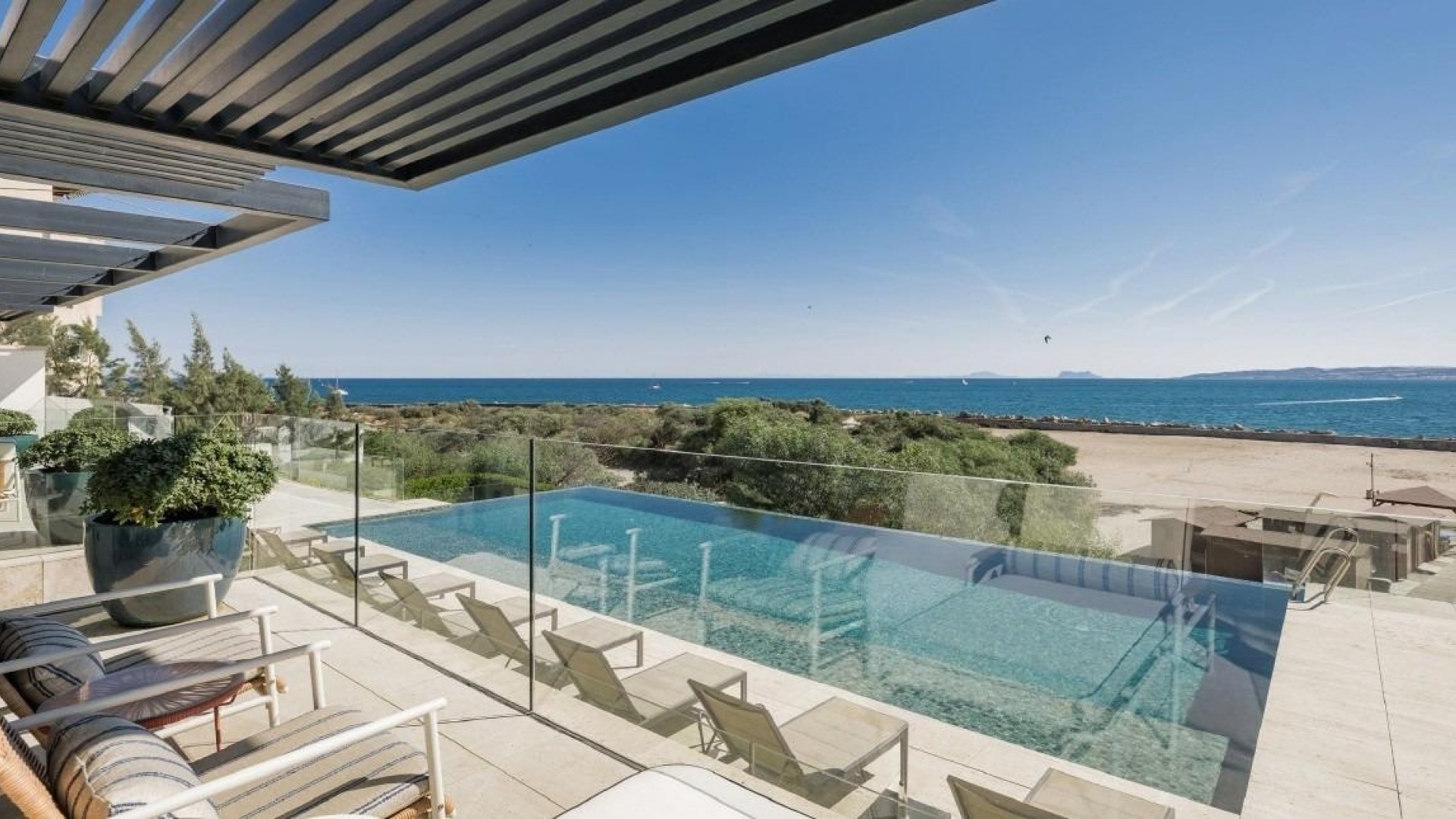 New Build - Apartment - Estepona - Playa del Cristo
