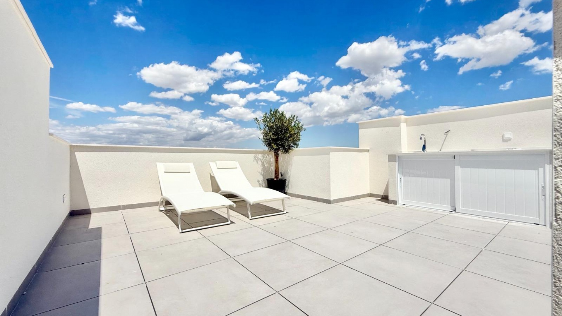 New Build - Townhouse - Cox - Sin Zona