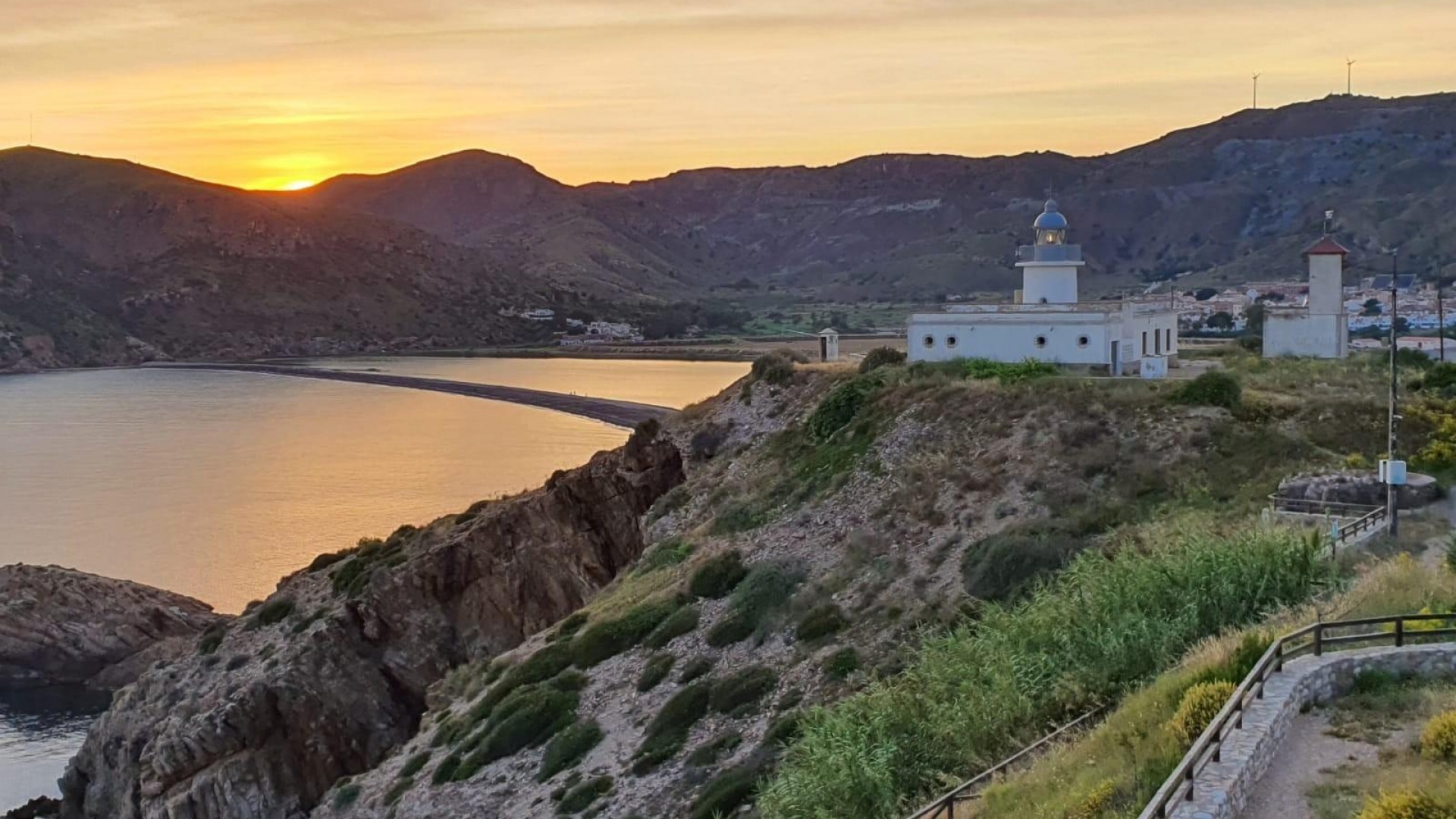 Nieuw gebouw - Herenhuis - La Union - centro