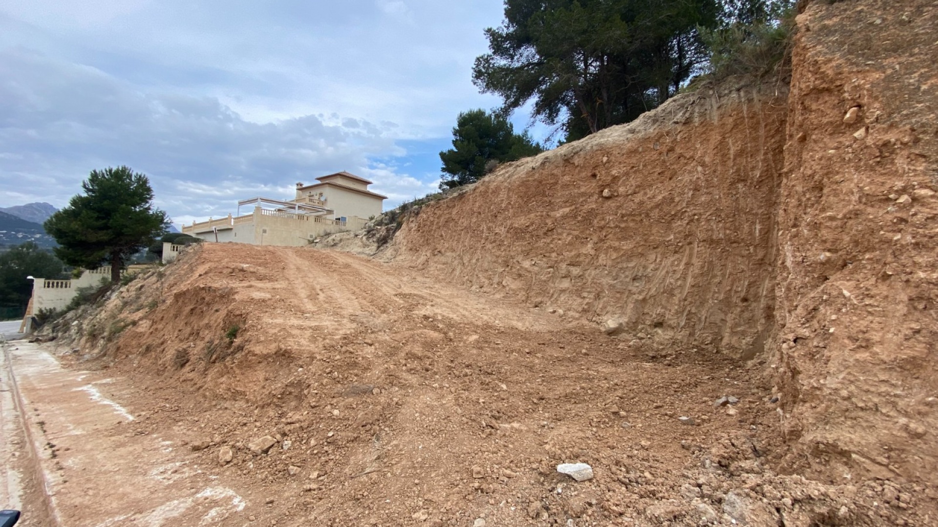 Nieuw gebouw - Land - Calpe - Empedrola