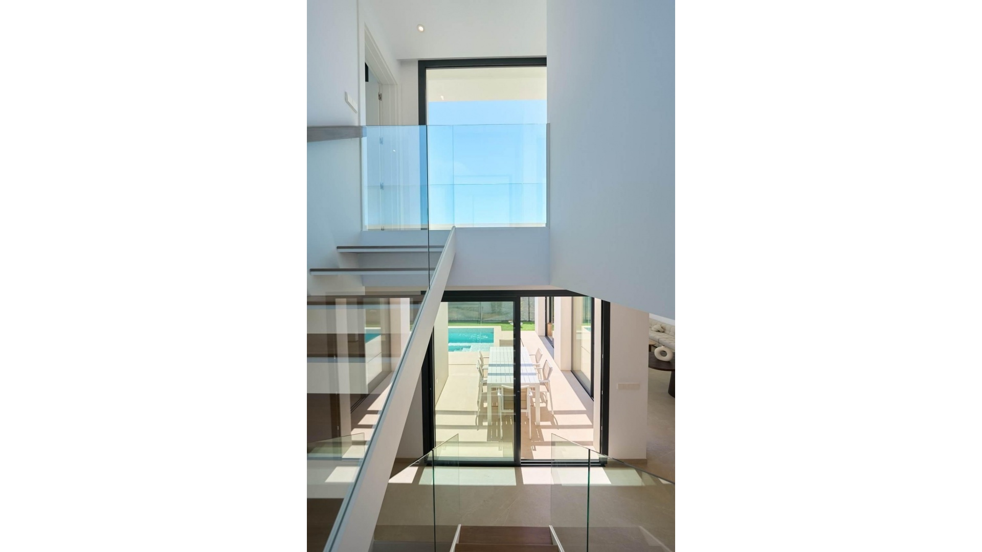 Nieuw gebouw - Villa - Alfas del Pi - Escandinavia