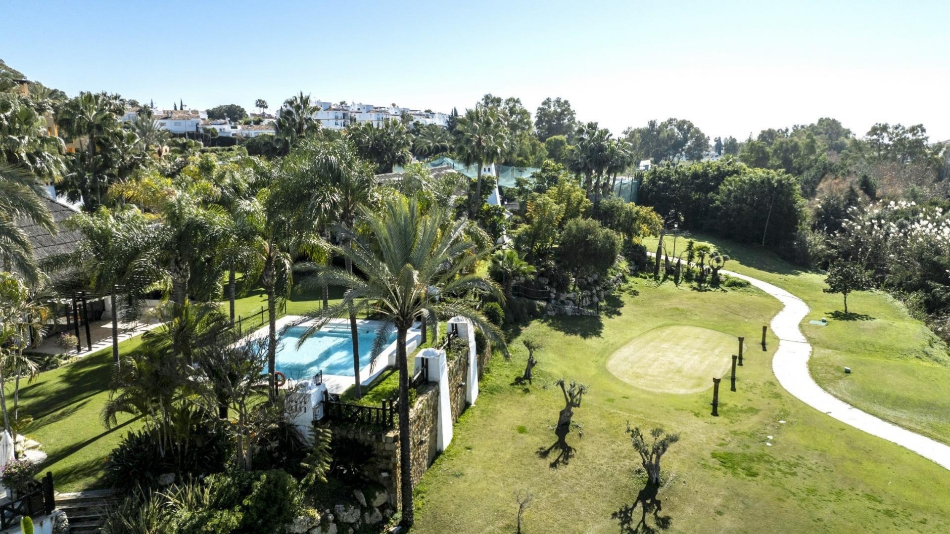 Nieuw gebouw - Villa - Estepona - Atalaya del Golf