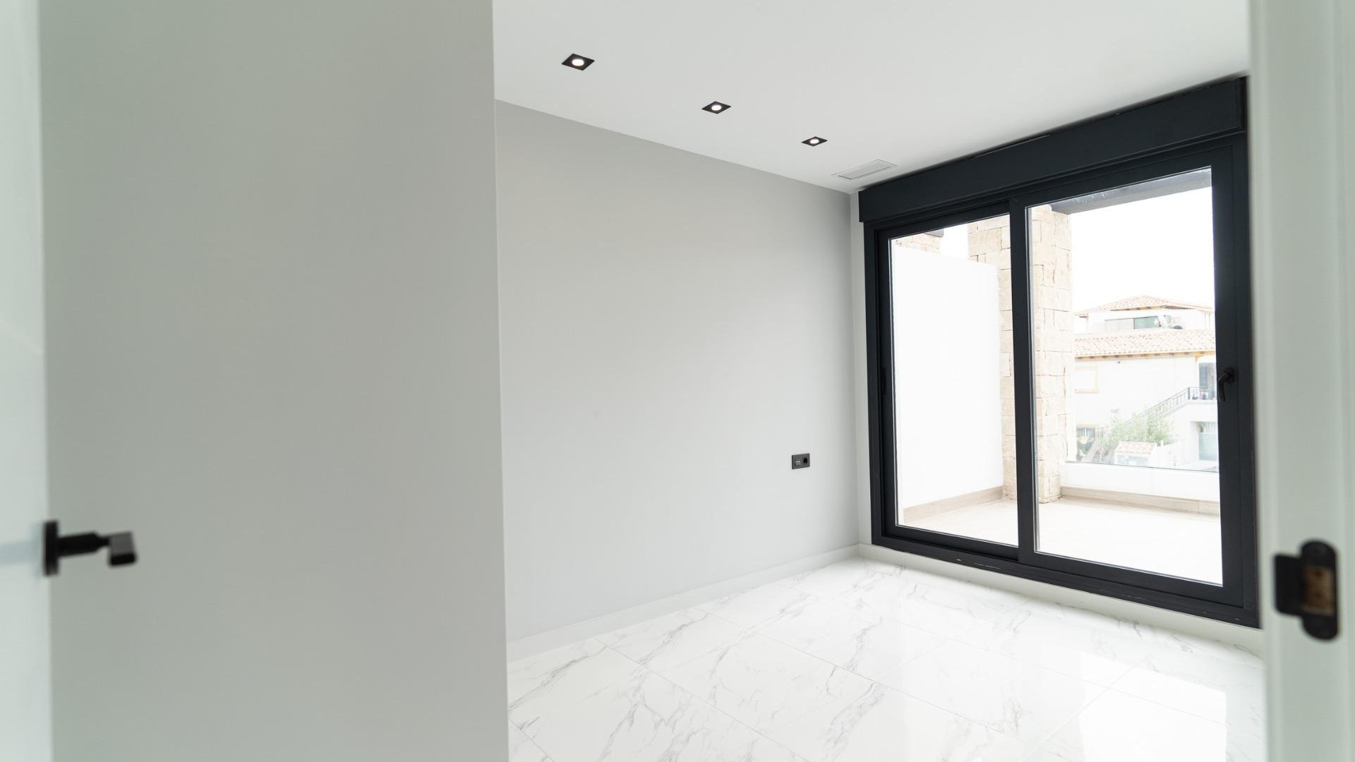 Nieuw gebouw - Villa - Punta Prima - Costa Blanca South