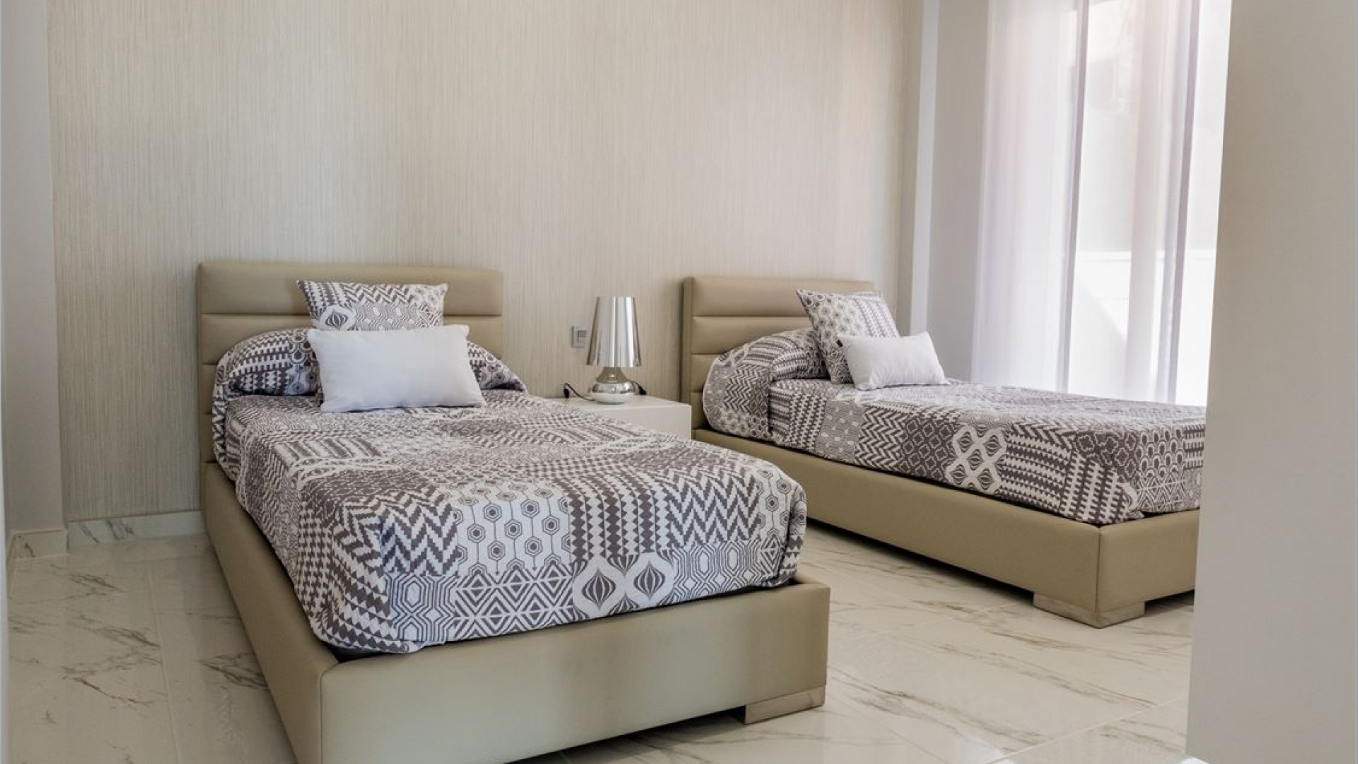 Nieuw gebouw - Villa - Villamartin - PAU 26