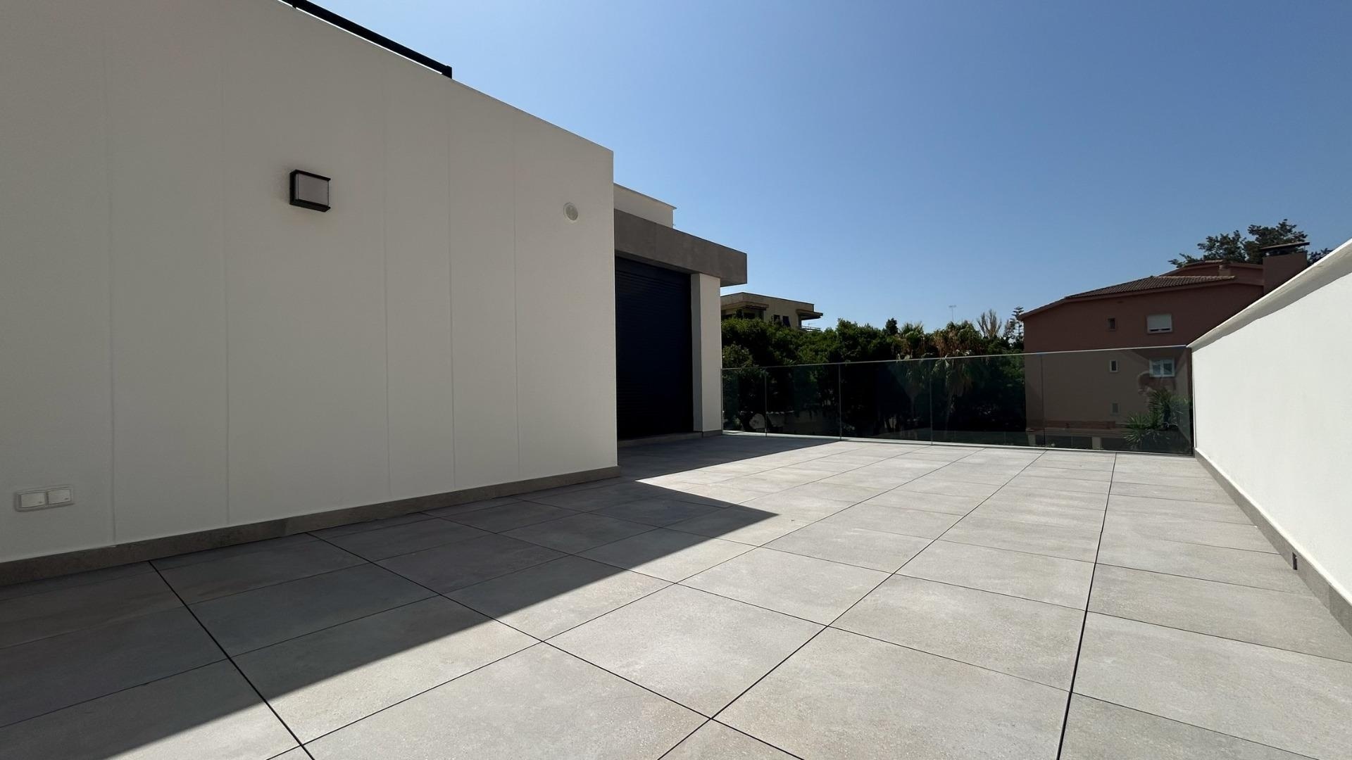 Nouvelle construction - Maison de ville - Málaga - El Limonar