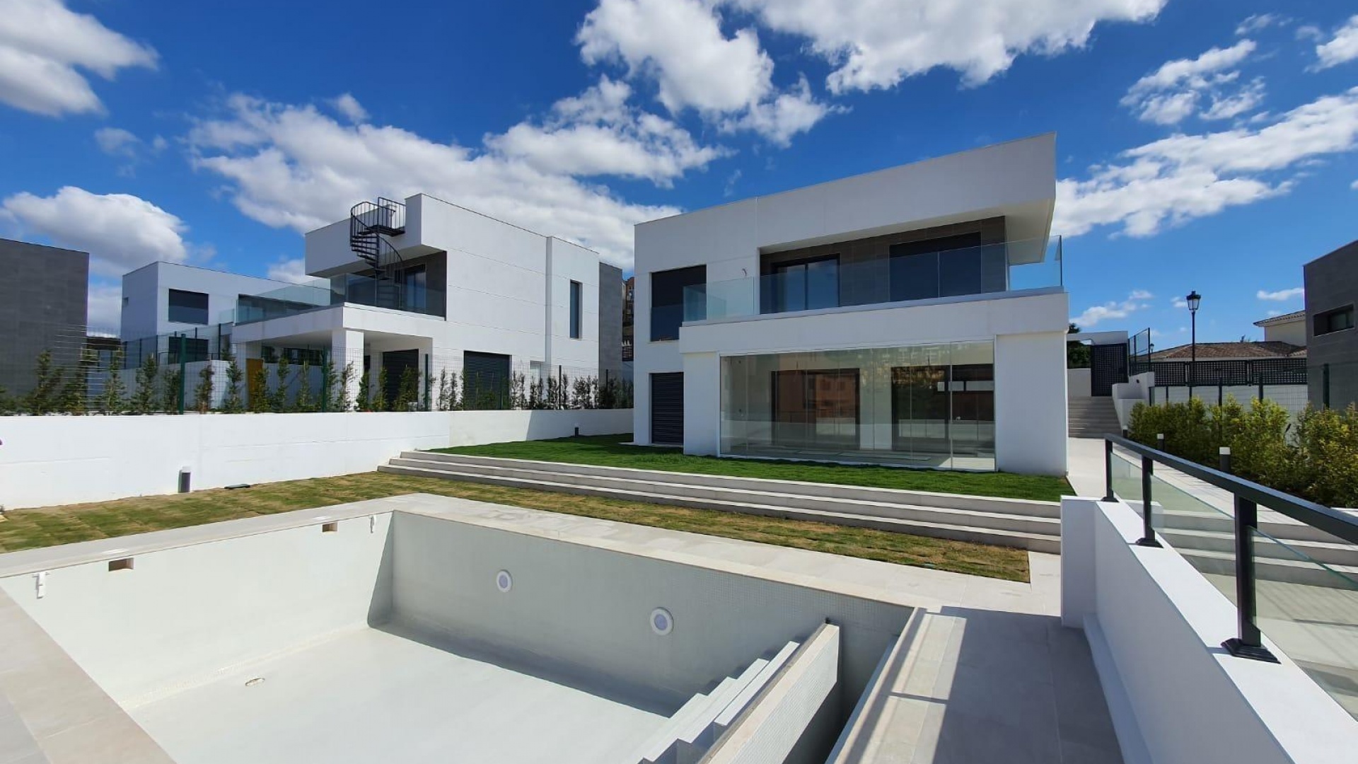 Nouvelle construction - Villa - Manilva - La Duquesa