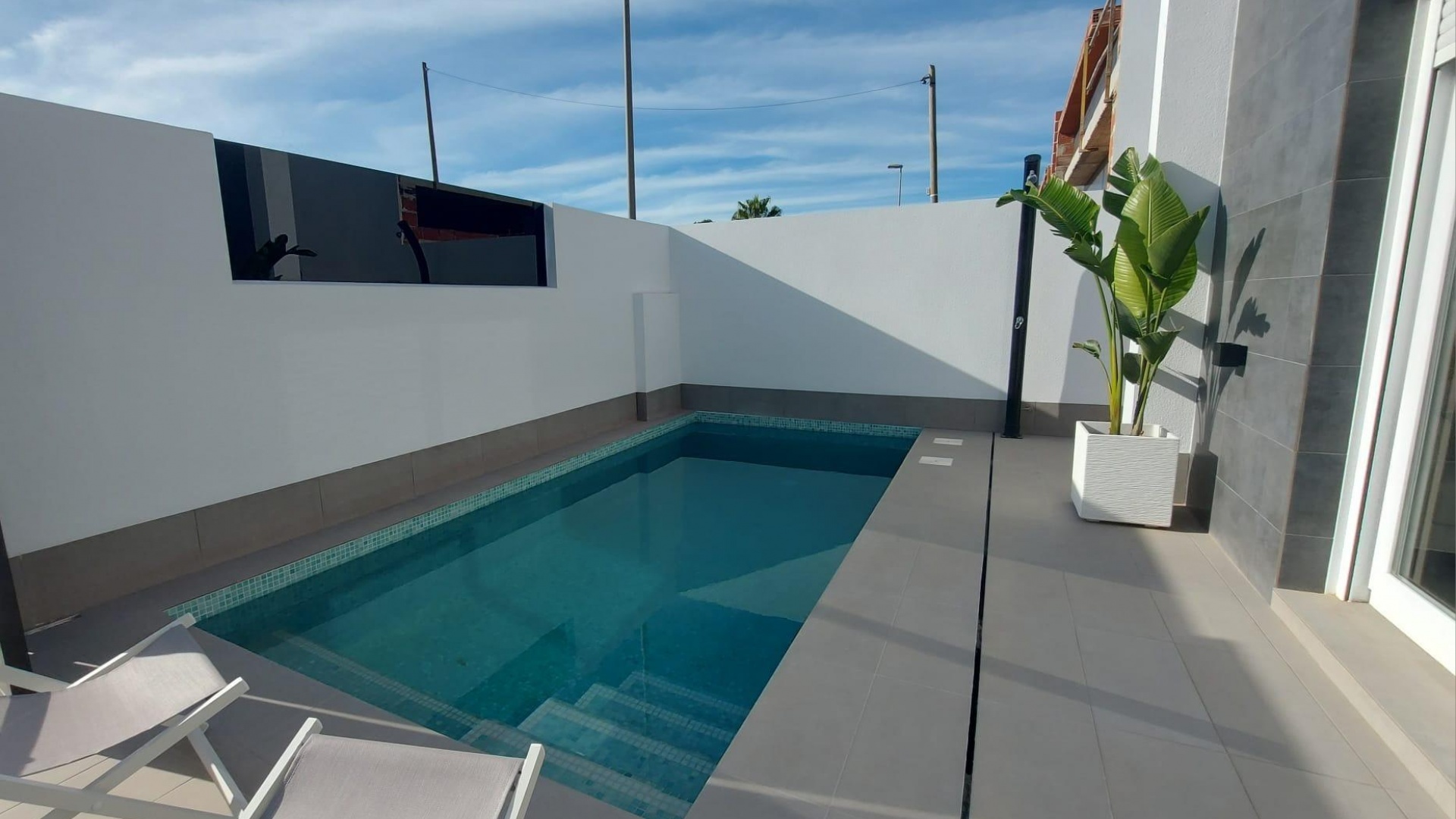 Nouvelle construction - Villa - Roldan