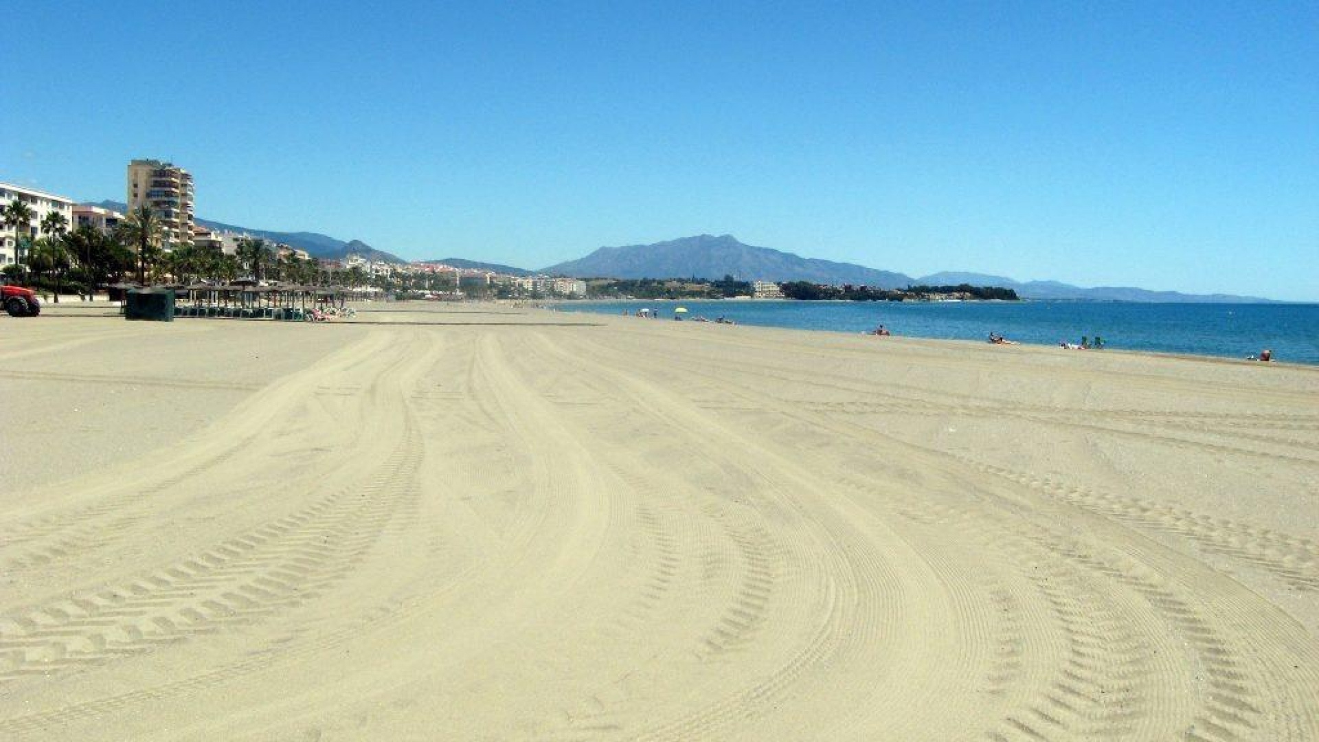 Nybyggnad - Lägenhet - Estepona - Playa La Rada