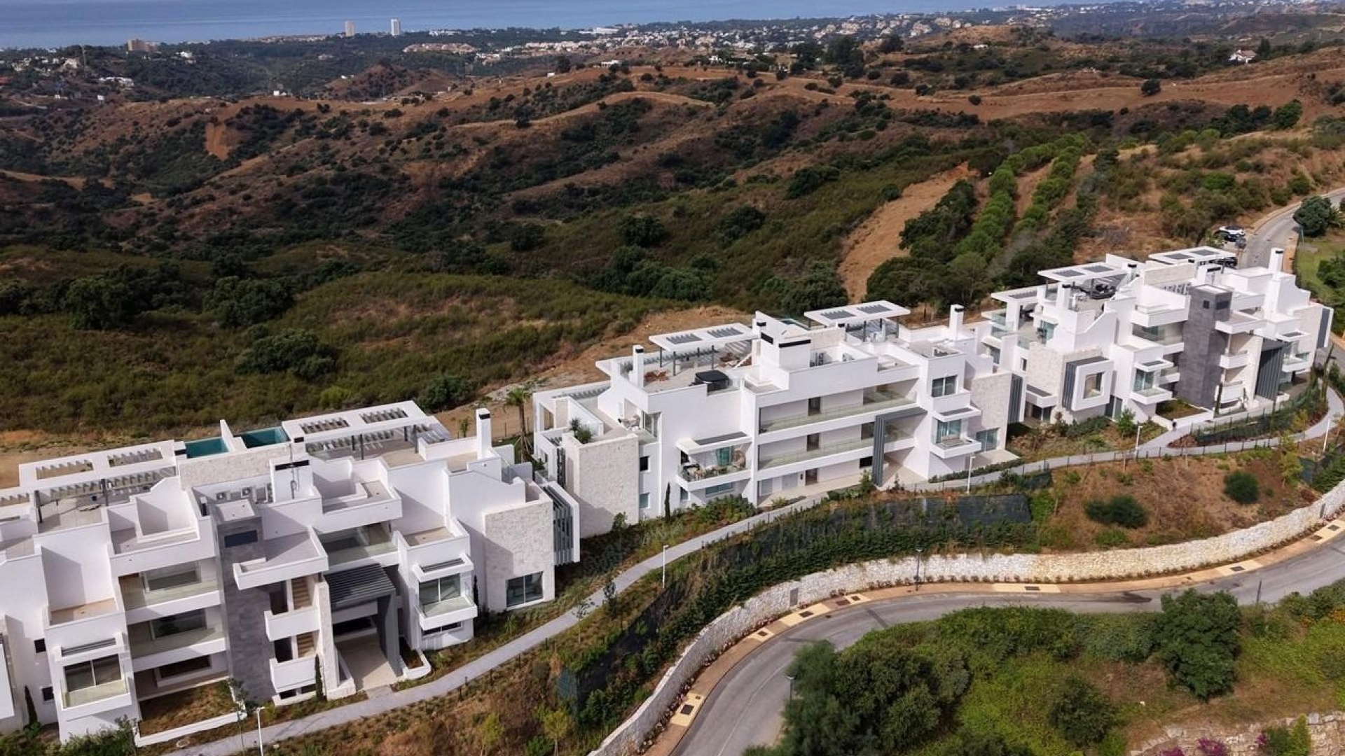 Nybyggnad - Lägenhet - Ojen - El Soto De Marbella