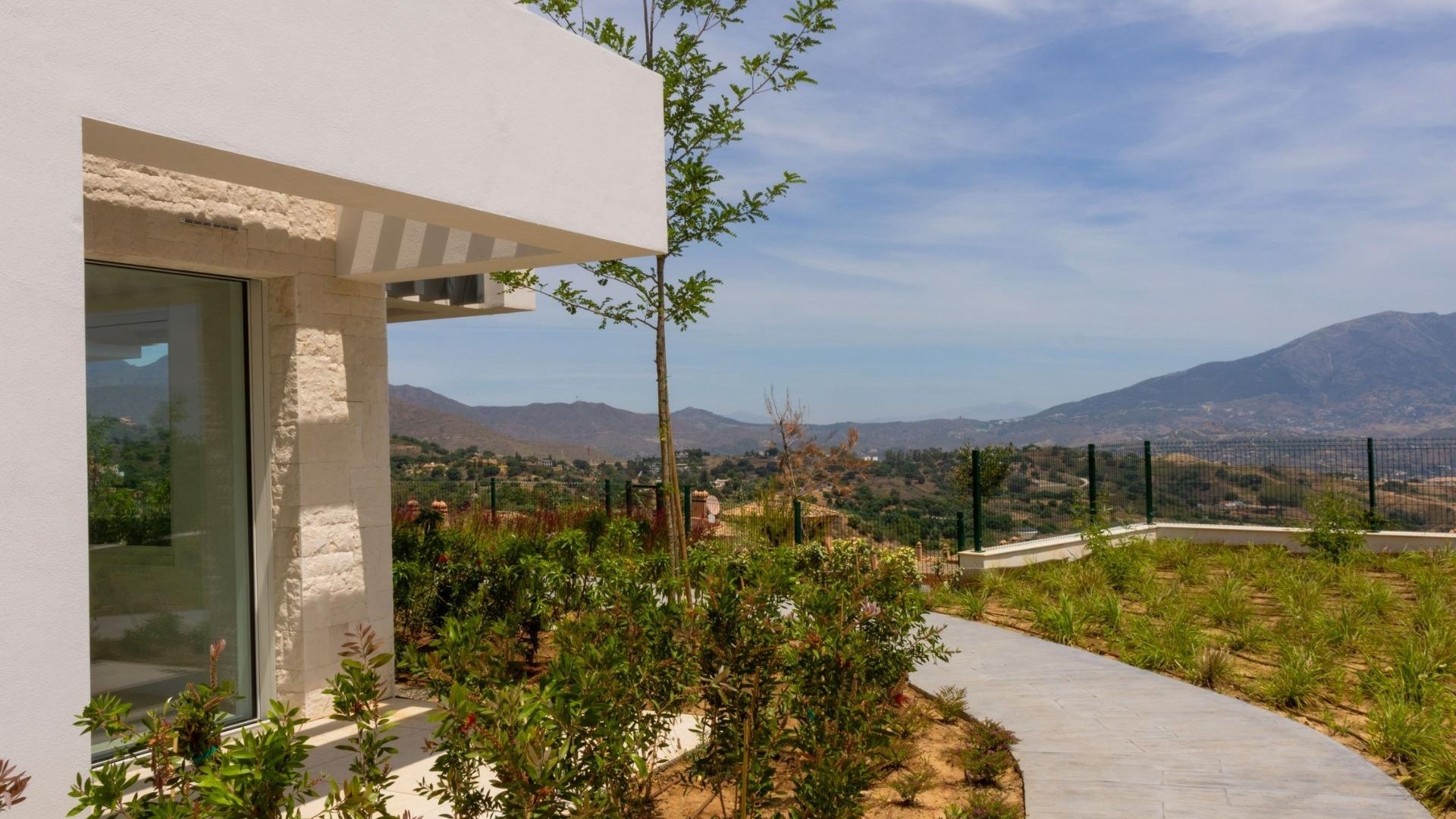 Nybyggnad - Lägenhet - Ojen - El Soto De Marbella