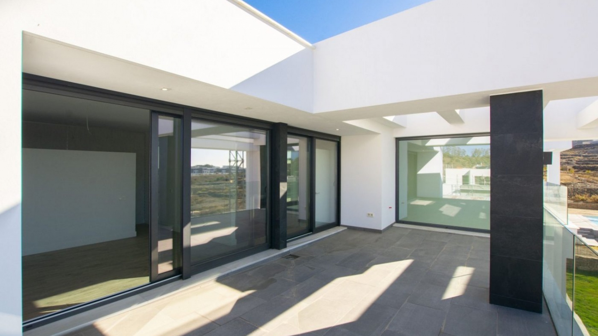 Nybyggnad - Villa - Málaga - Limonar