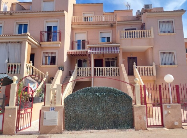Radhus - Återförsäljning - Playa Flamenca - pueblo caballero