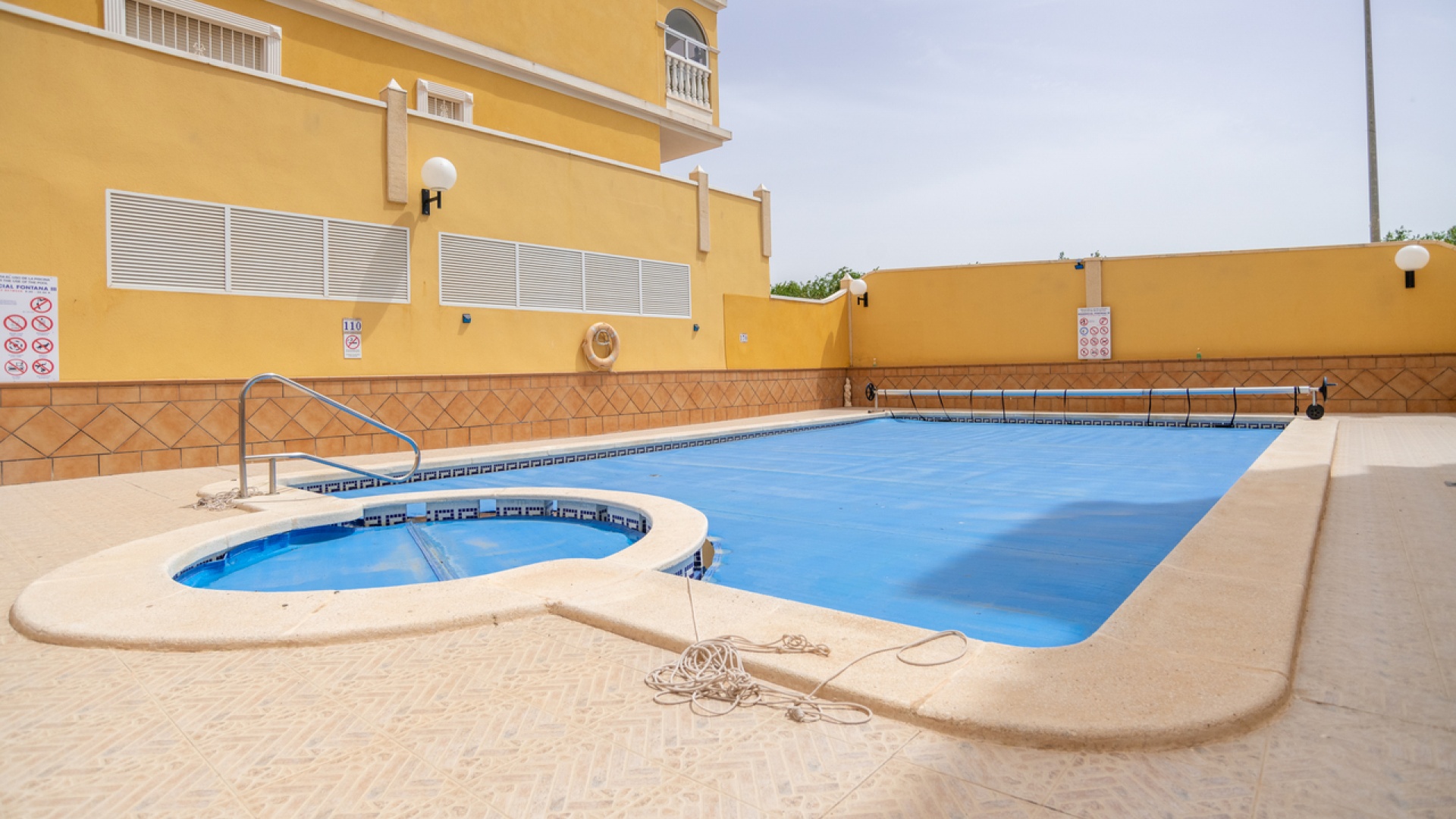 Resale - Apartment - Algorfa - fontana