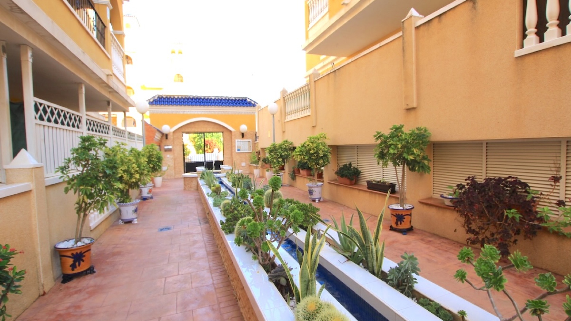 Resale - Apartment - Algorfa - fontana