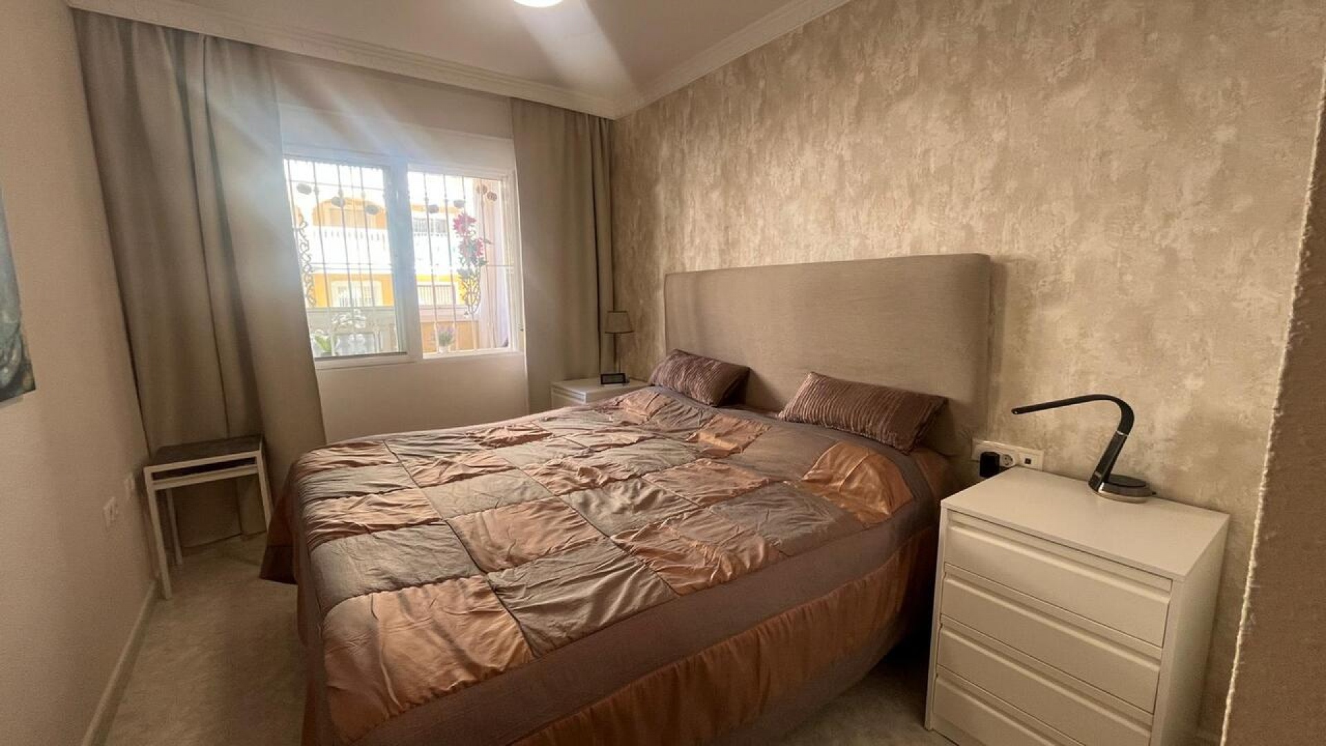 Resale - Apartment - Algorfa - fontana