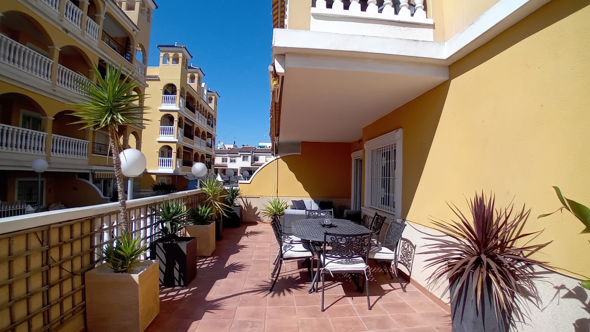 Resale - Apartment - Algorfa - fontana