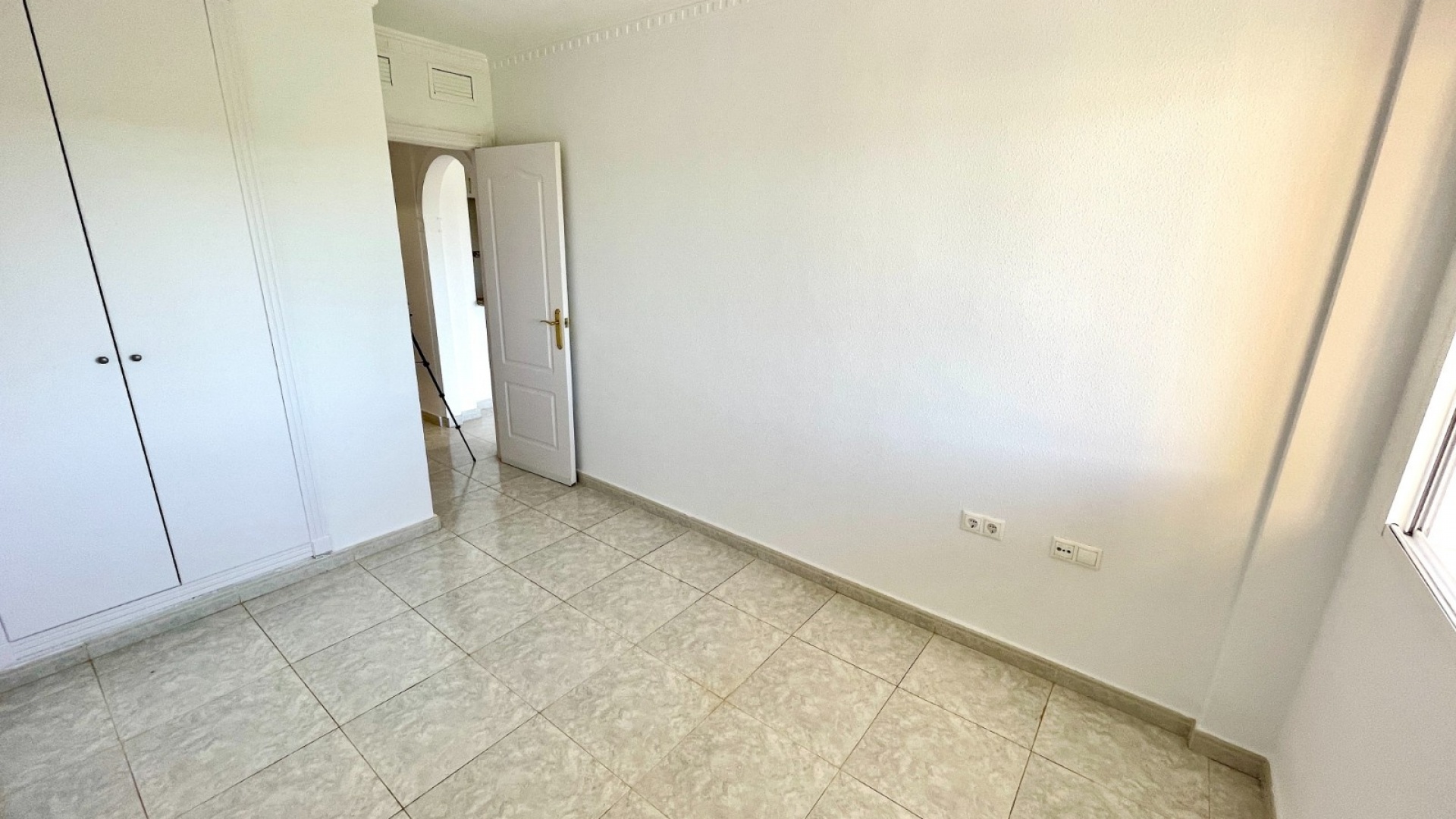 Resale - Apartment - Algorfa - fontana