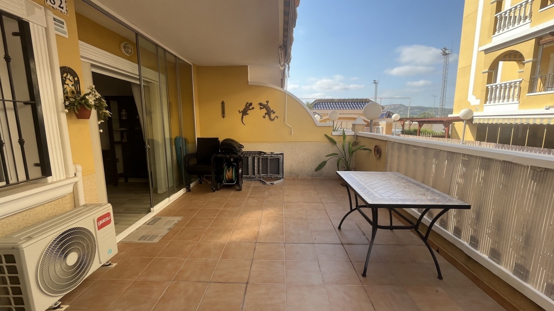 Resale - Apartment - Algorfa - fontana