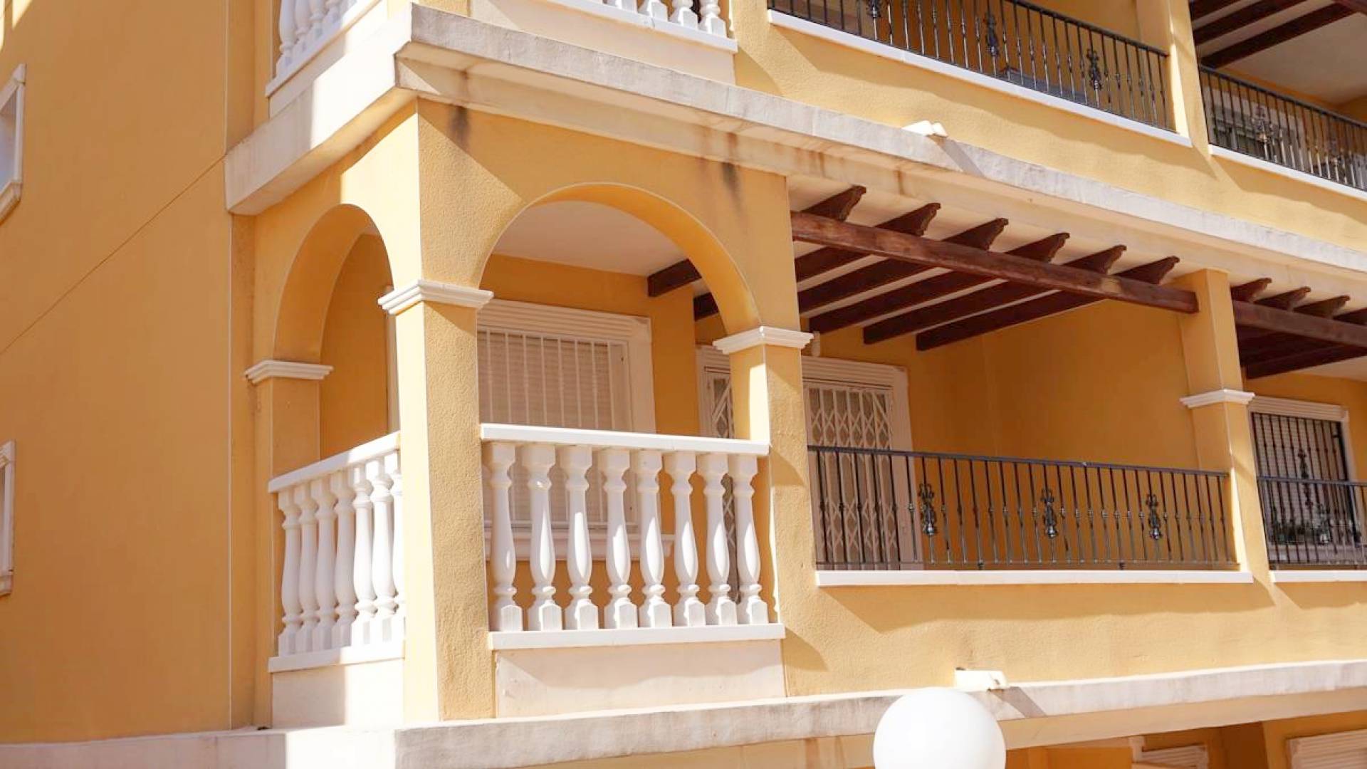 Resale - Apartment - Algorfa - fontana