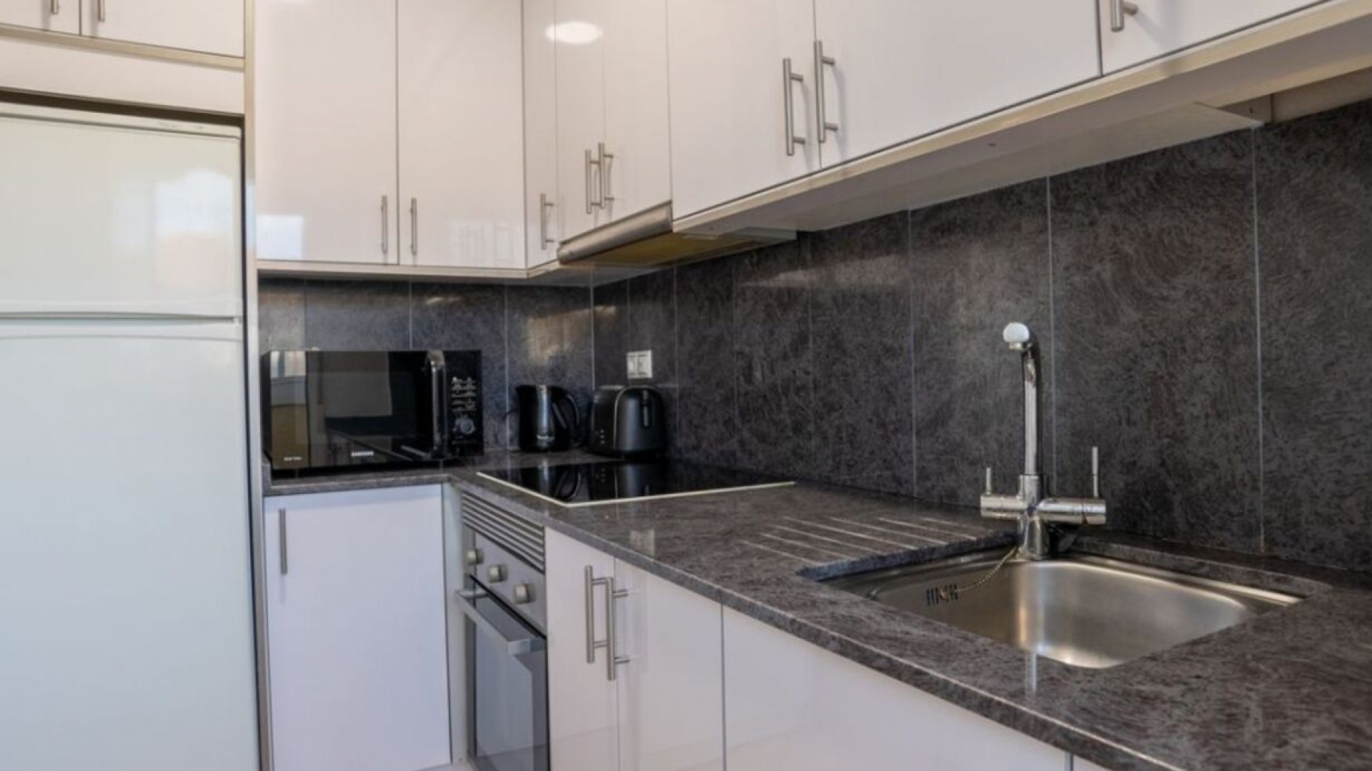 Resale - Apartment - Algorfa