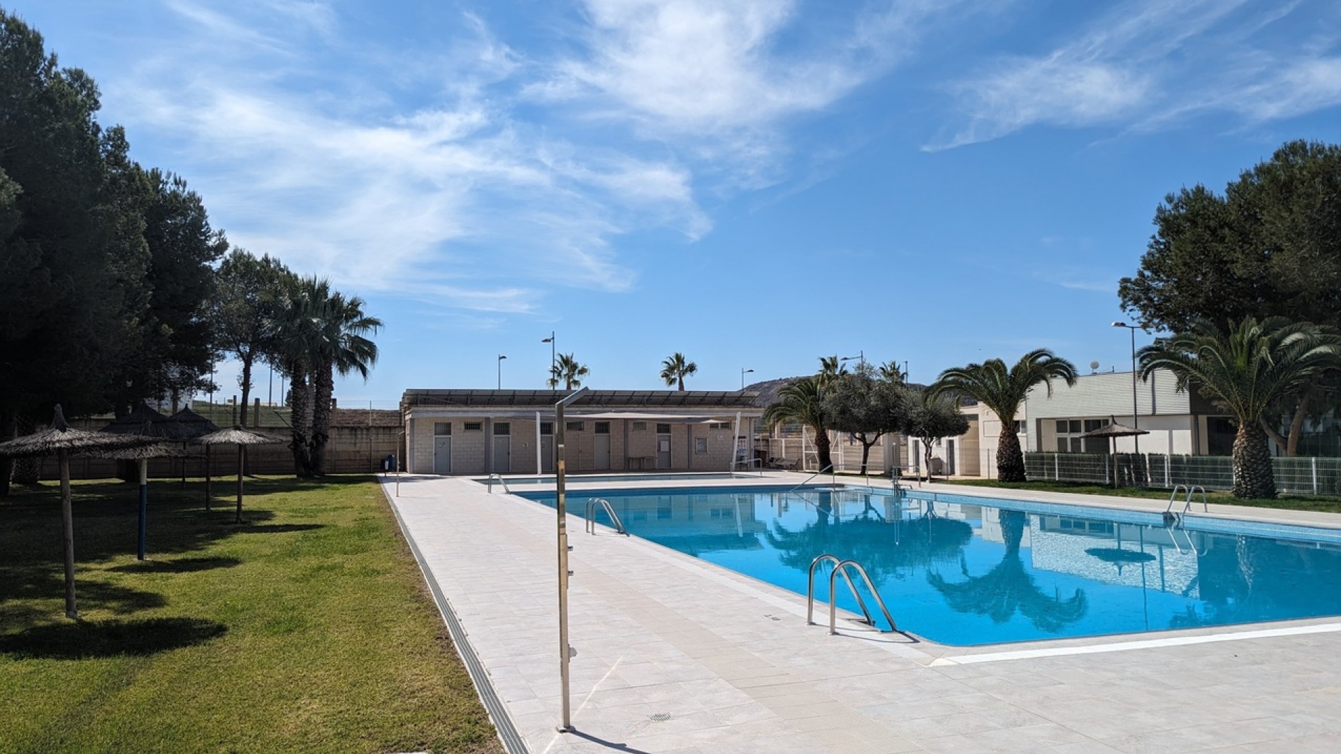 Resale - Apartment - Algorfa