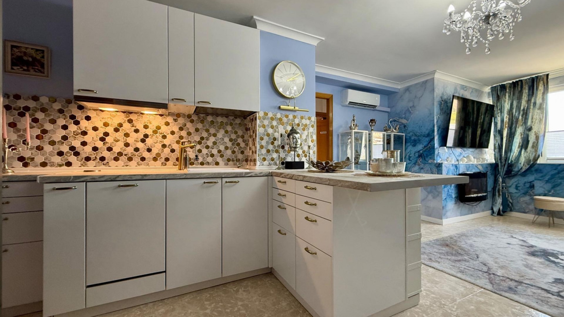 Resale - Apartment - Alicante - Alicante Centro