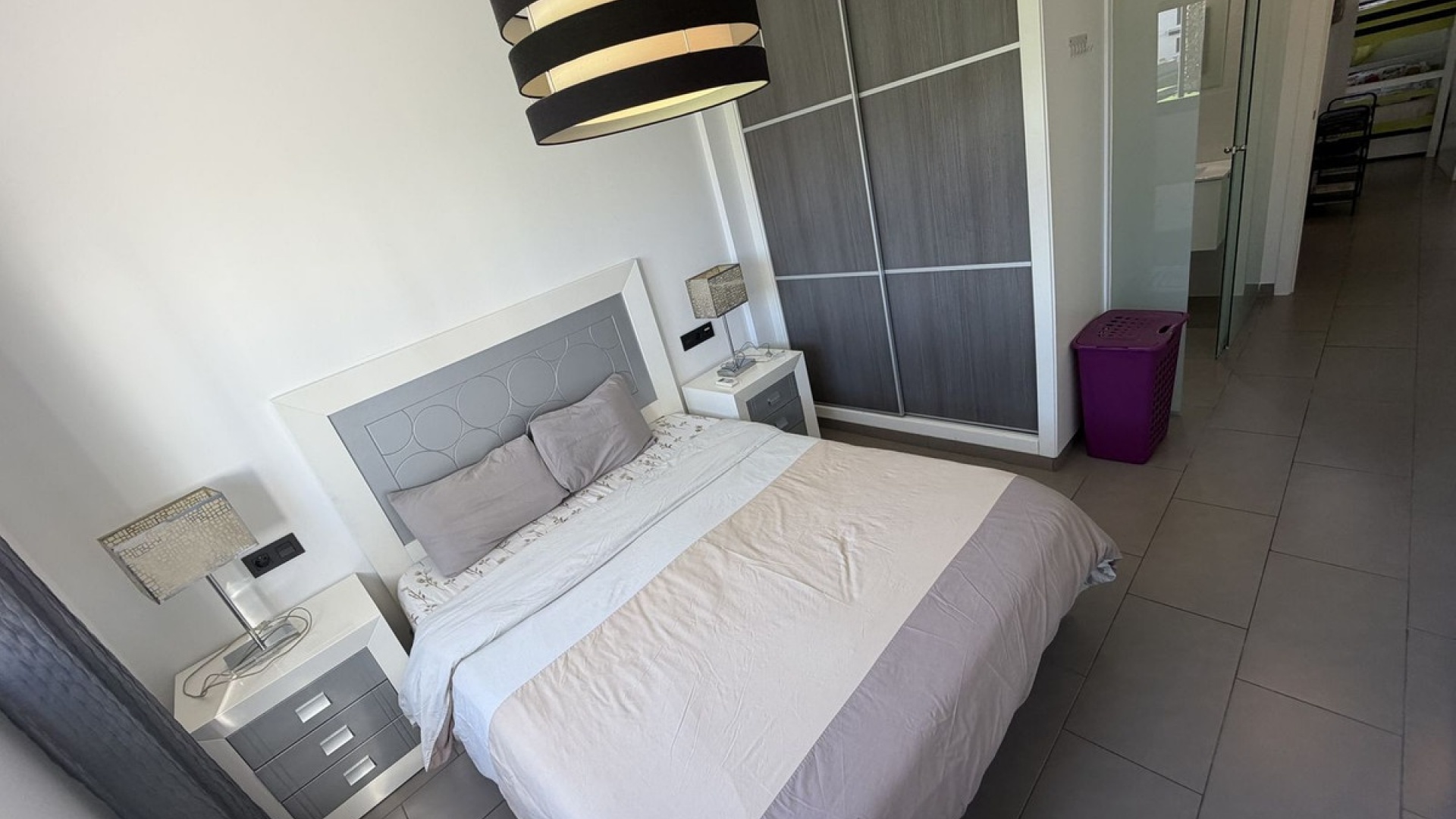 Resale - Apartment - Alicante - Alicante Centro