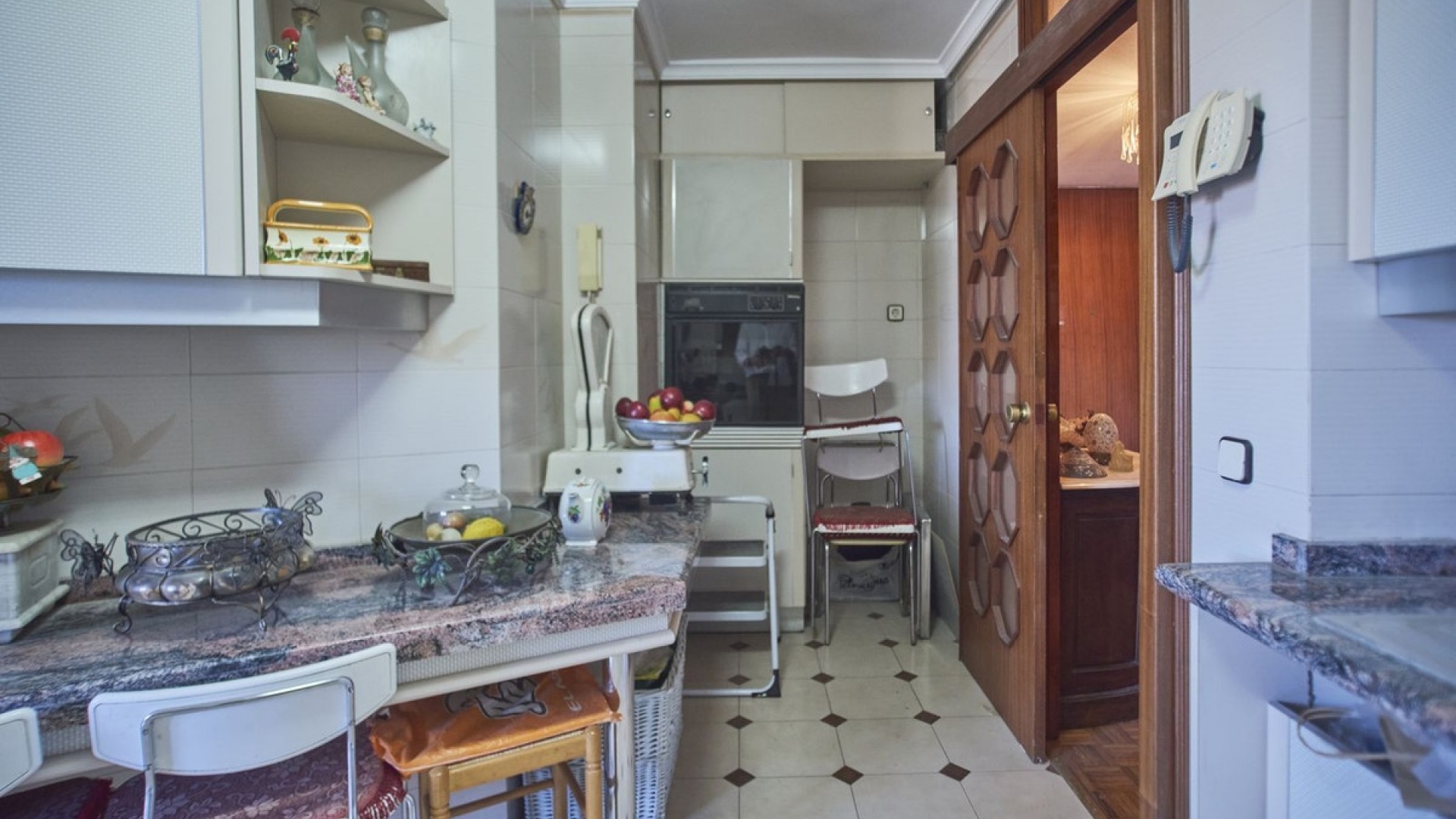 Resale - Apartment - Alicante - Alicante Centro