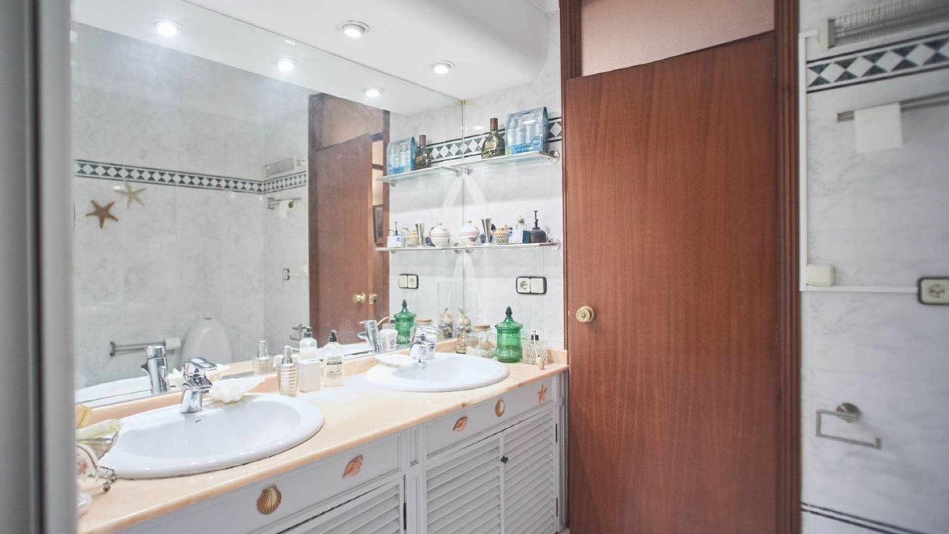 Resale - Apartment - Alicante - Alicante Centro