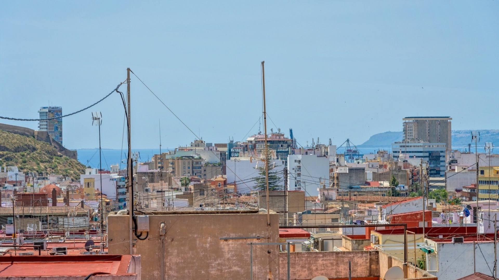 Resale - Apartment - Alicante - Alicante Centro