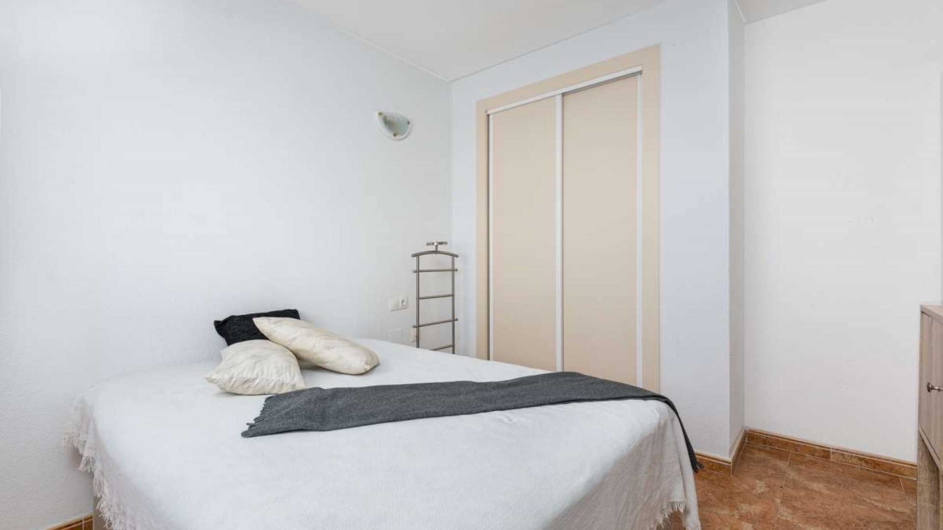Resale - Apartment - Alicante - Parque de las Naciones
