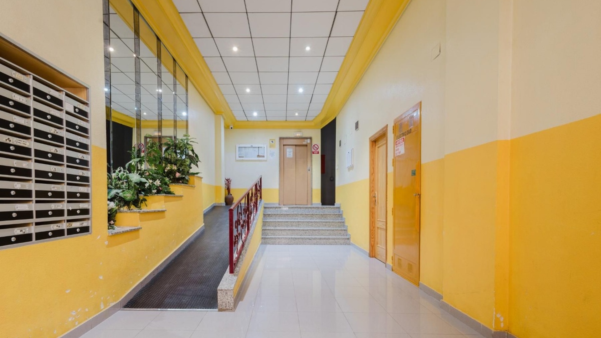 Resale - Apartment - Alicante - Parque de las Naciones