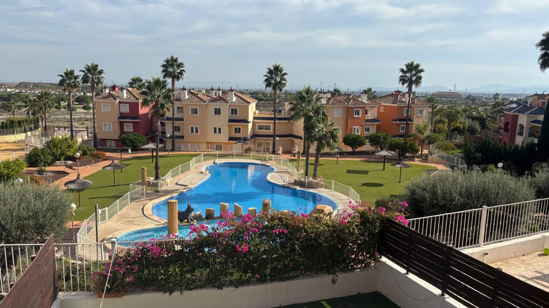 Resale - Apartment - Altaona Golf