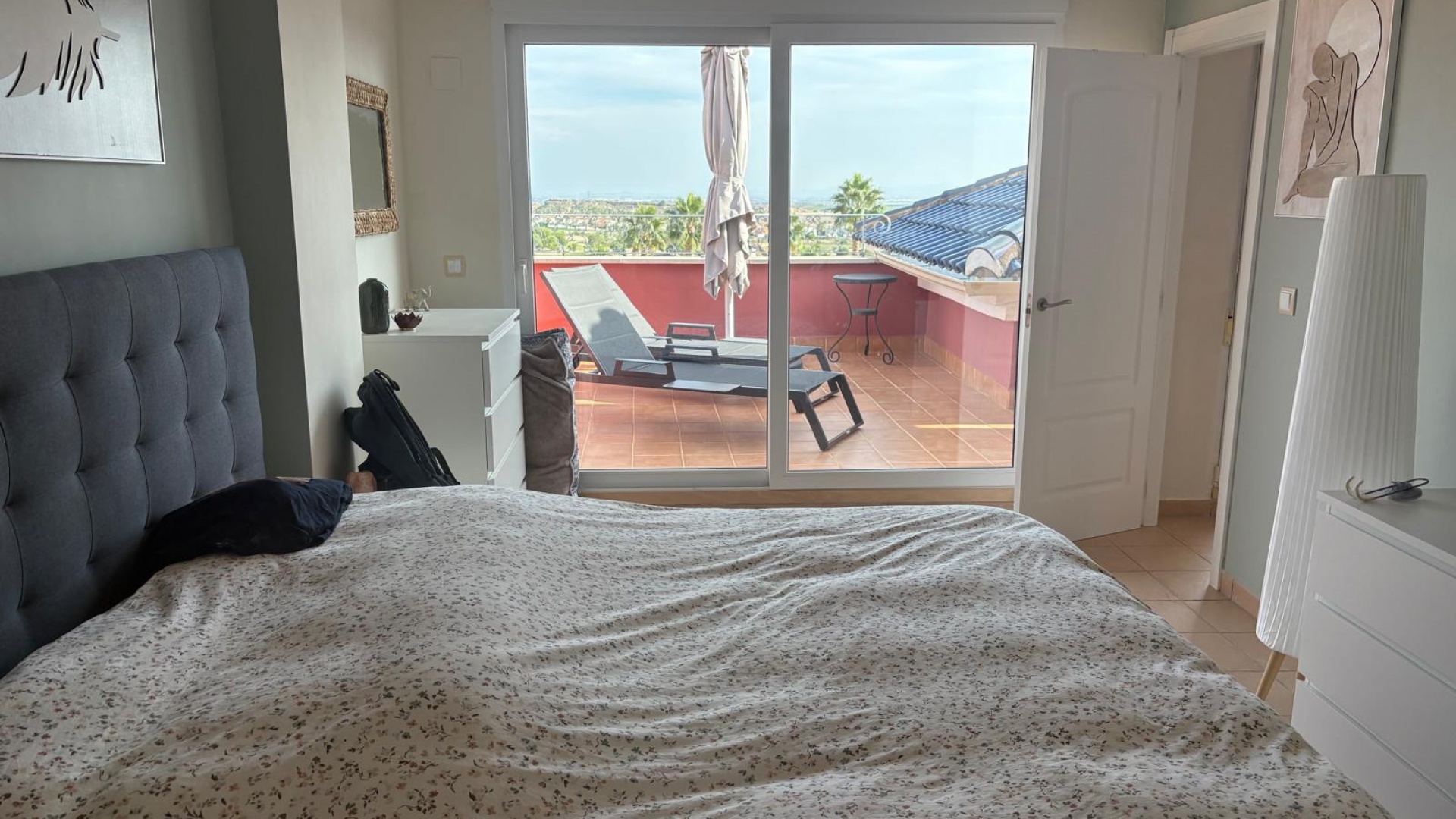 Resale - Apartment - Altaona Golf