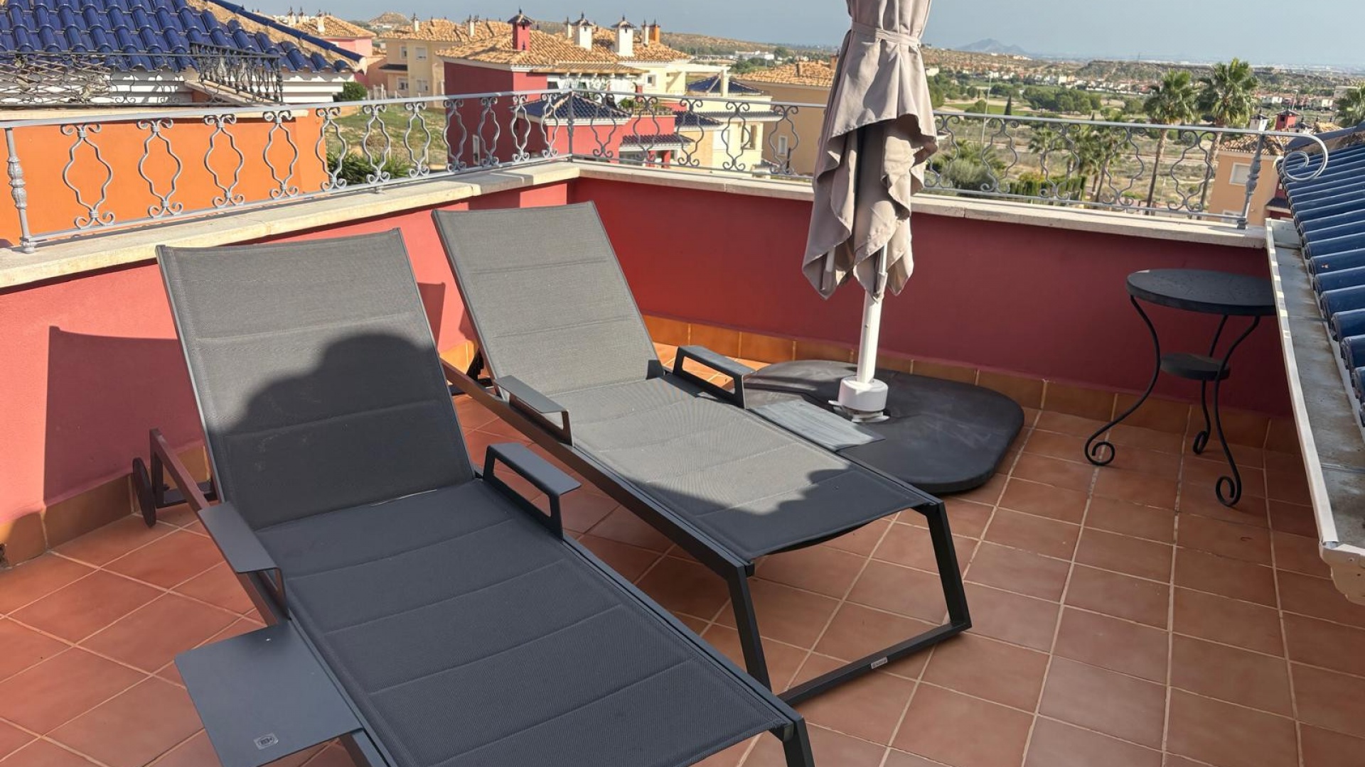 Resale - Apartment - Altaona Golf