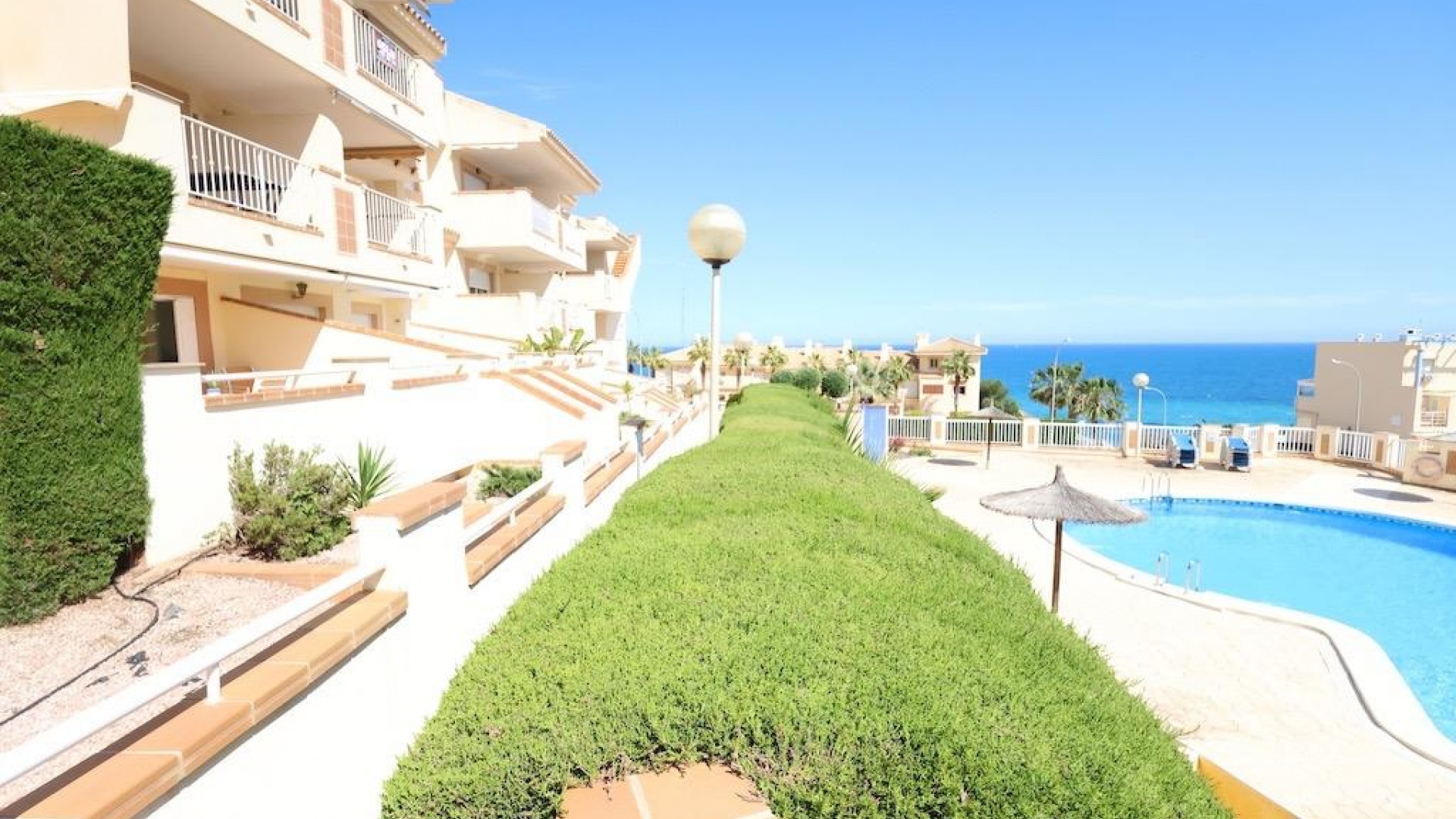 Resale - Apartment - Cabo Roig - aguamarina