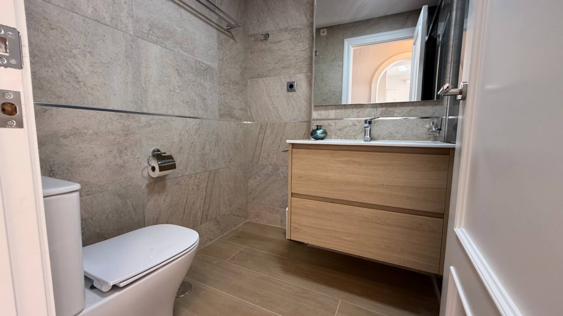 Resale - Apartment - Cabo Roig - Beachside