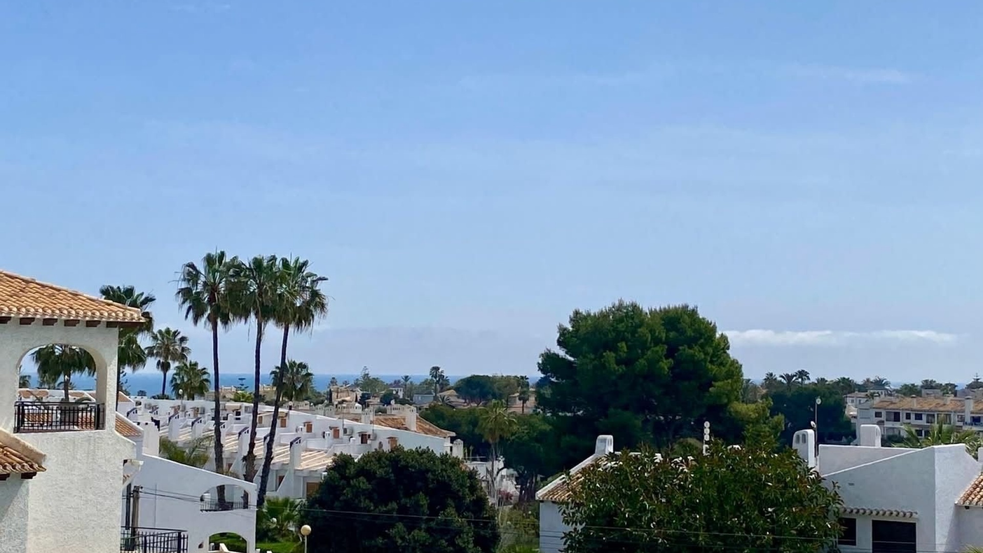 Resale - Apartment - Cabo Roig - Beachside