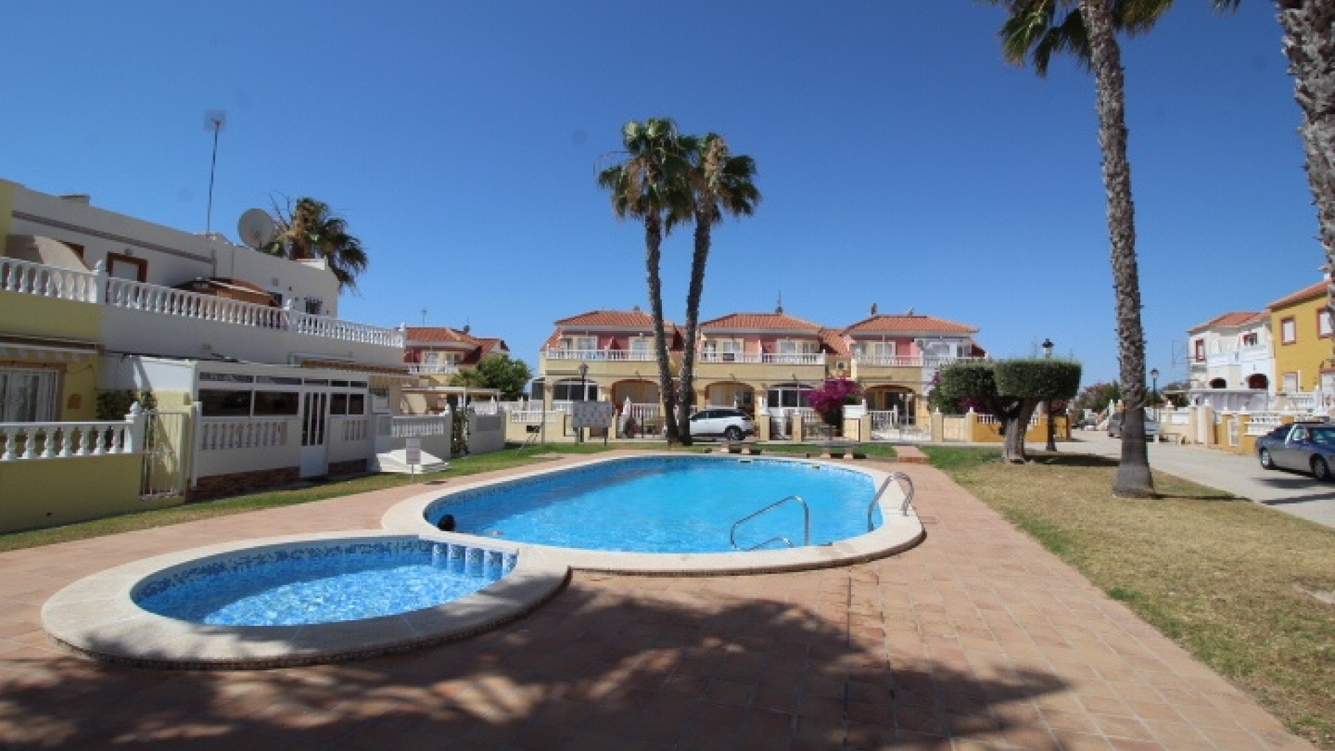 Resale - Apartment - Cabo Roig - la regia