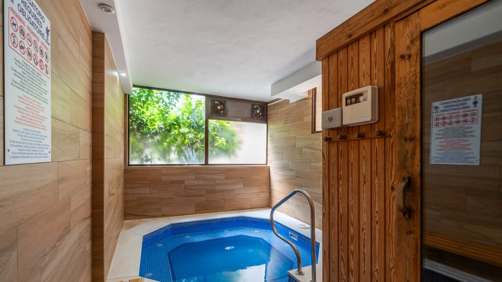 Resale - Apartment - Cabo Roig - Lomas de Cabo Roig