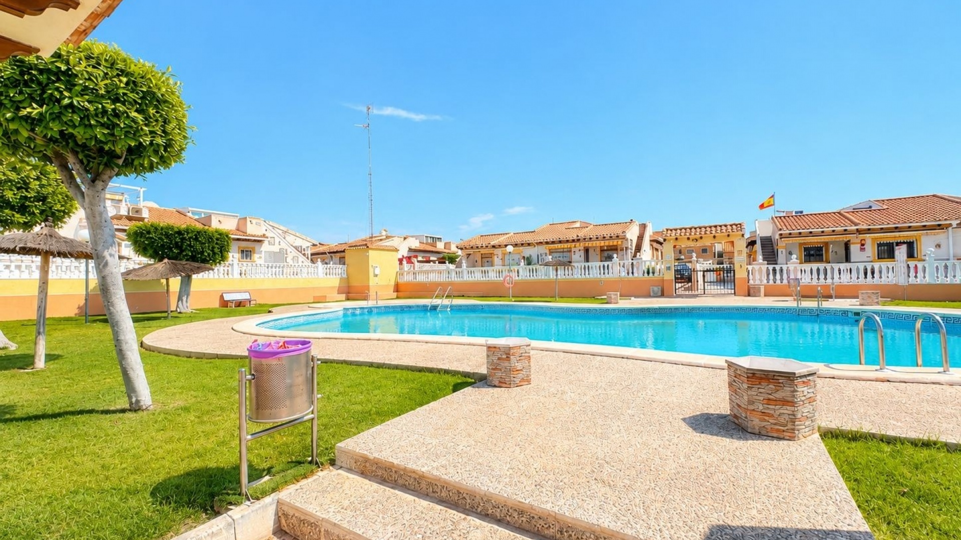 Resale - Apartment - Cabo Roig - san jose