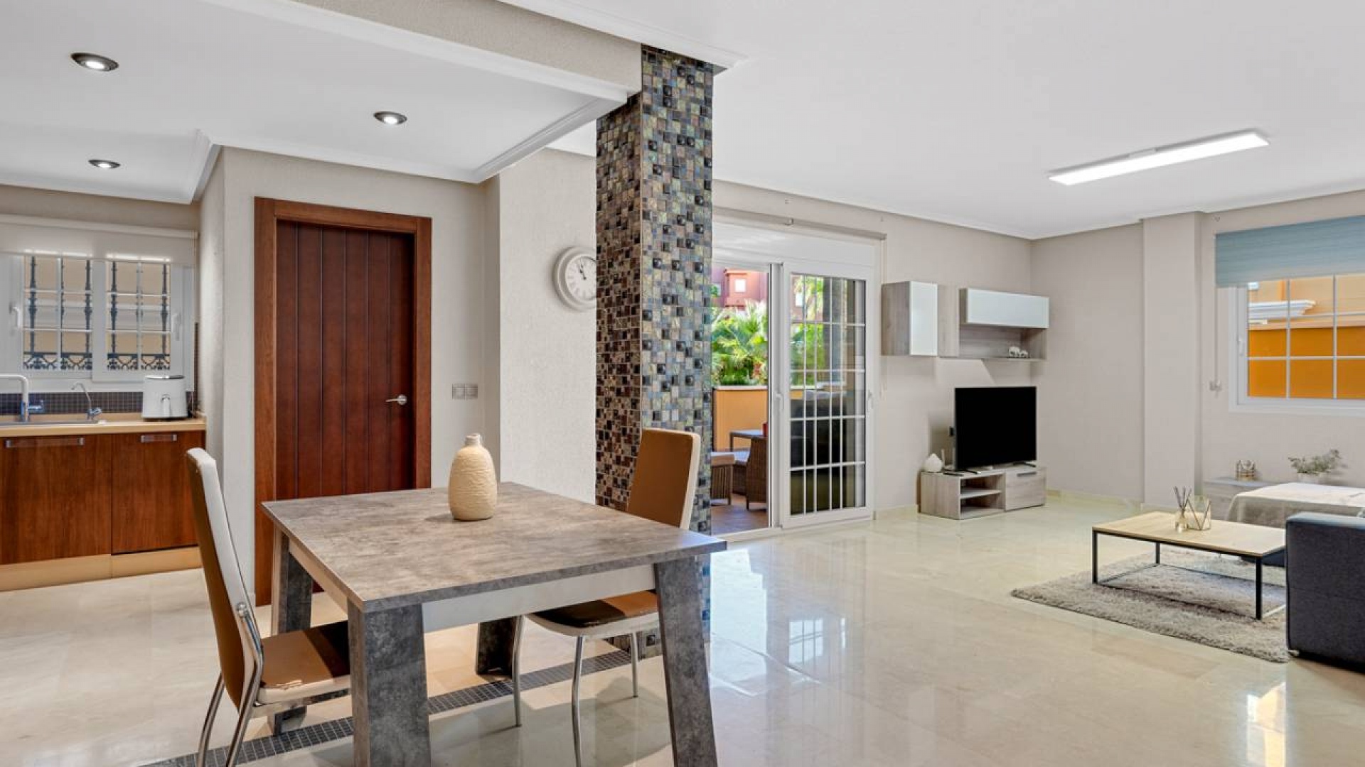 Resale - Apartment - Cabo Roig