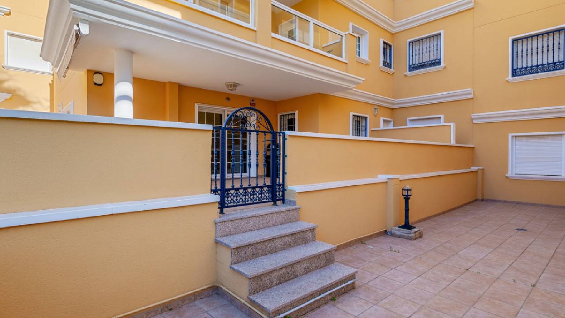 Resale - Apartment - Cabo Roig