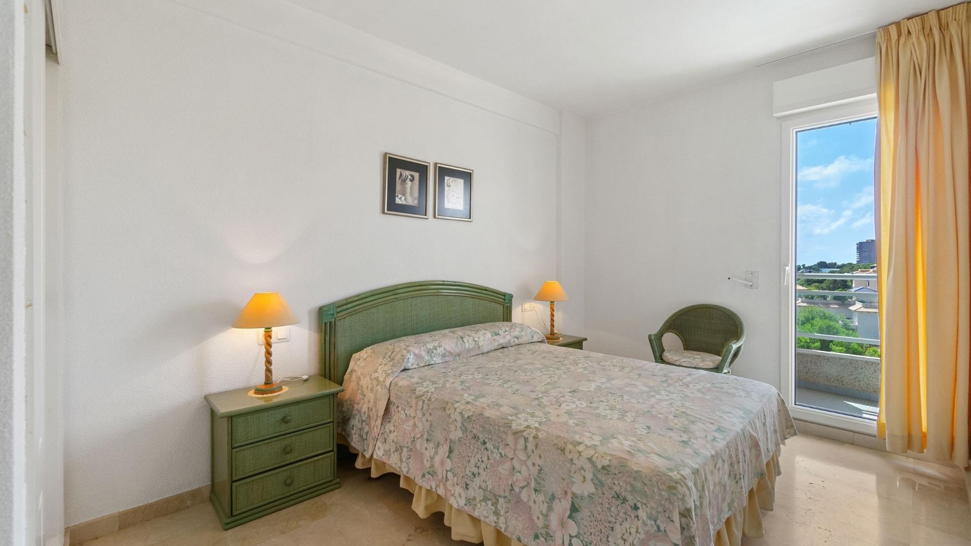 Resale - Apartment - Campoamor - dehesa de campoamor